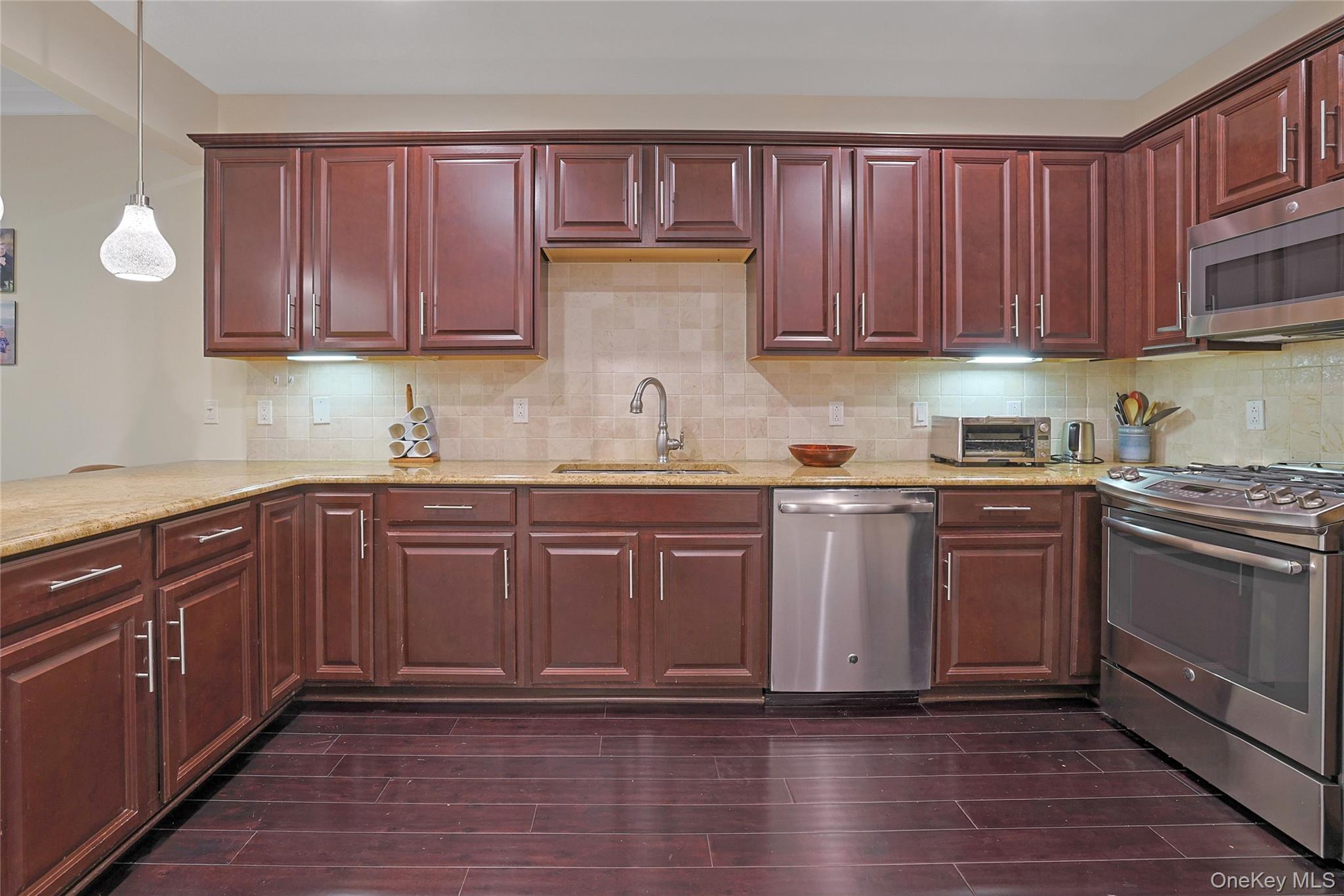 #5 photo, 506 Trump Park, Shrub Oak , NY 10588