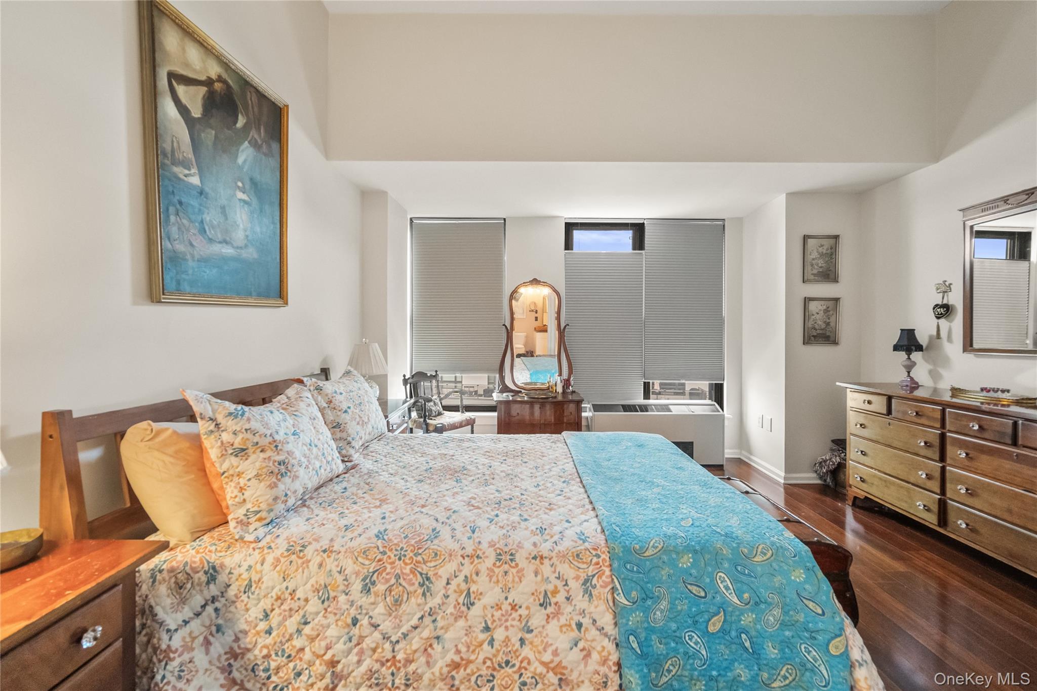 #6 photo, 100 New Roc City Plaza, 纽约州 New Rochelle , NY 10801