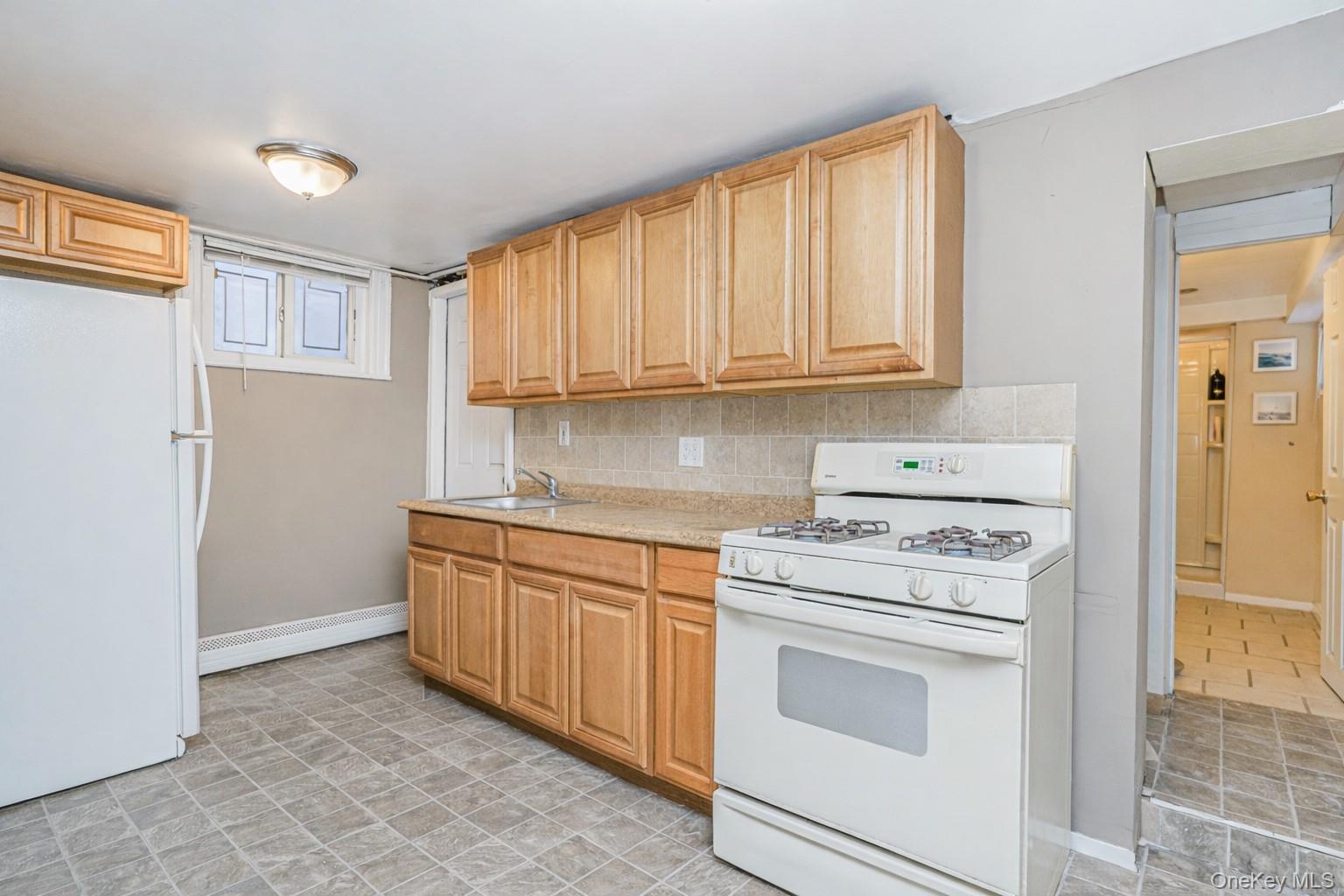 #14 photo, 2071 E 35th Street, Brooklyn , NY 11234