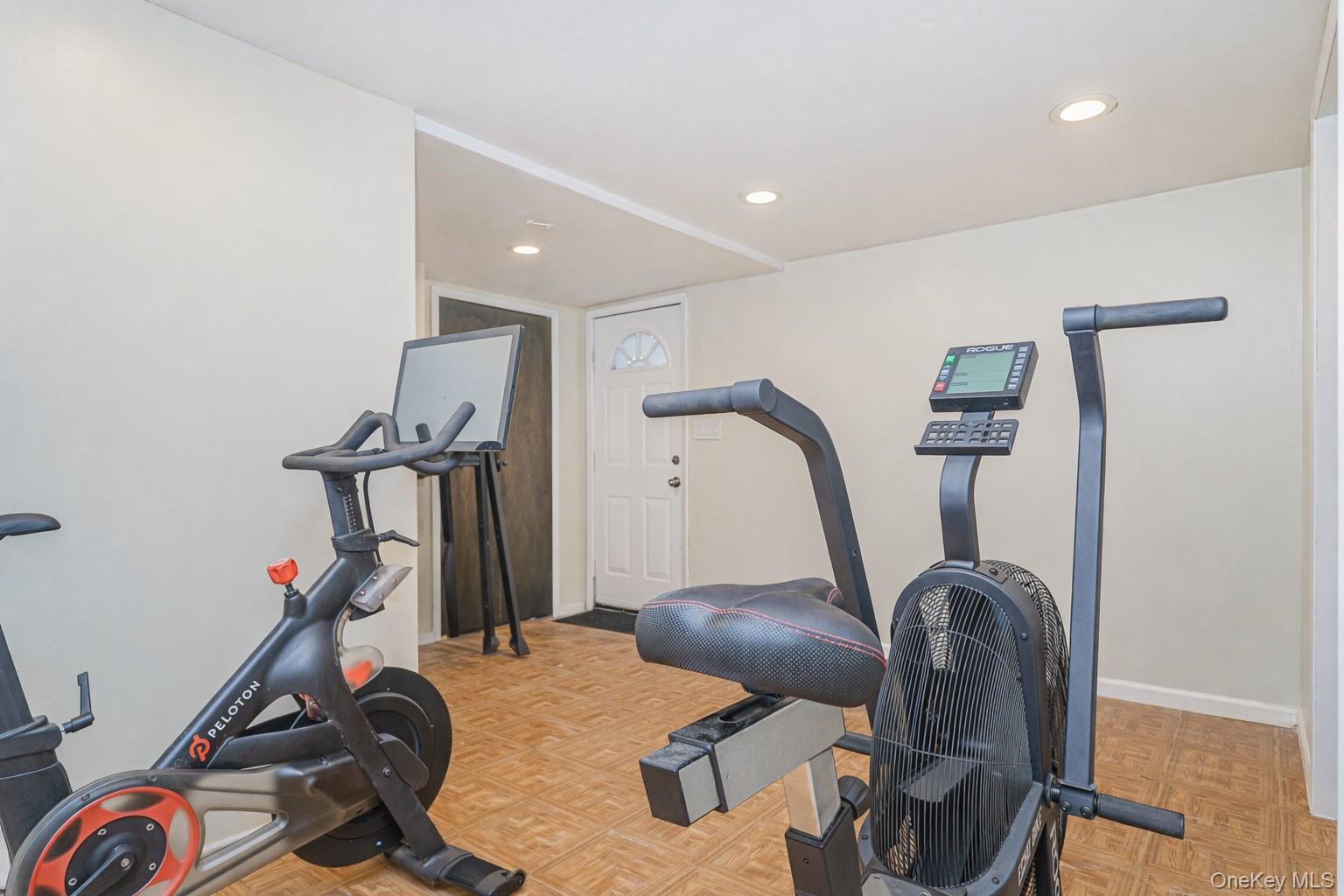 #17 photo, 2071 E 35th Street, Brooklyn , NY 11234