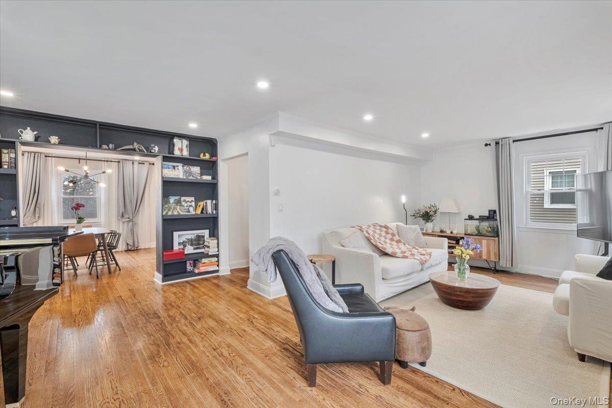 #5 photo, 75 Oakland Avenue, Tuckahoe , NY 10707