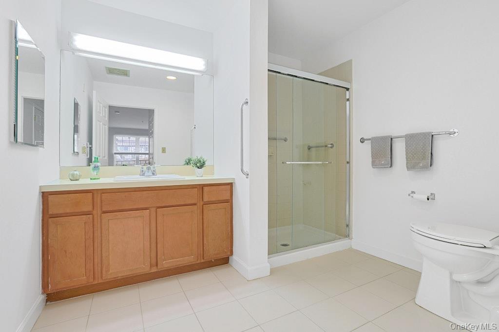 #12 photo, 105 Sutton Drive, Mount Kisco , NY 10549