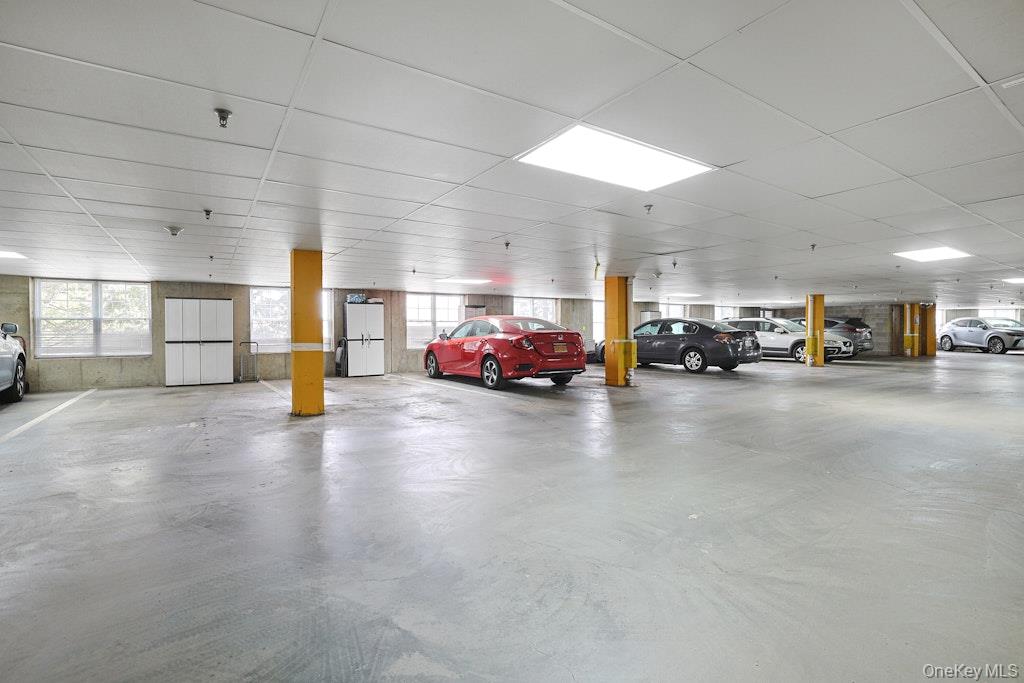 #19 photo, 105 Sutton Drive, Mount Kisco , NY 10549