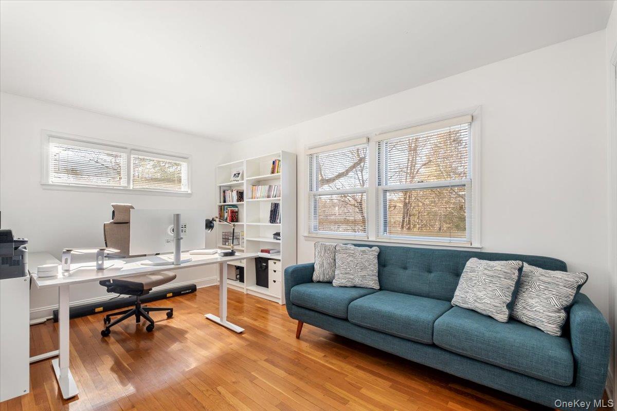 #19 photo, 6A Dickel Road, Scarsdale , NY 10583