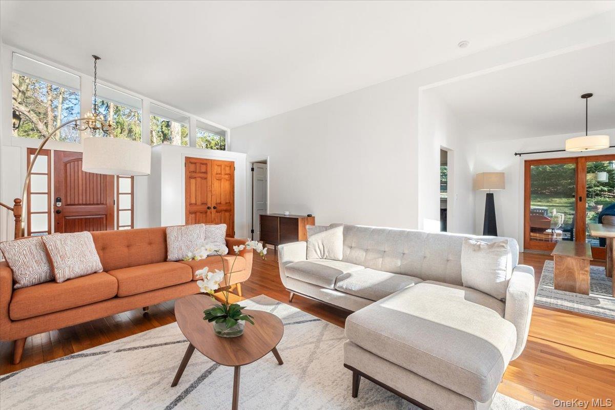 #8 photo, 6A Dickel Road, Scarsdale , NY 10583