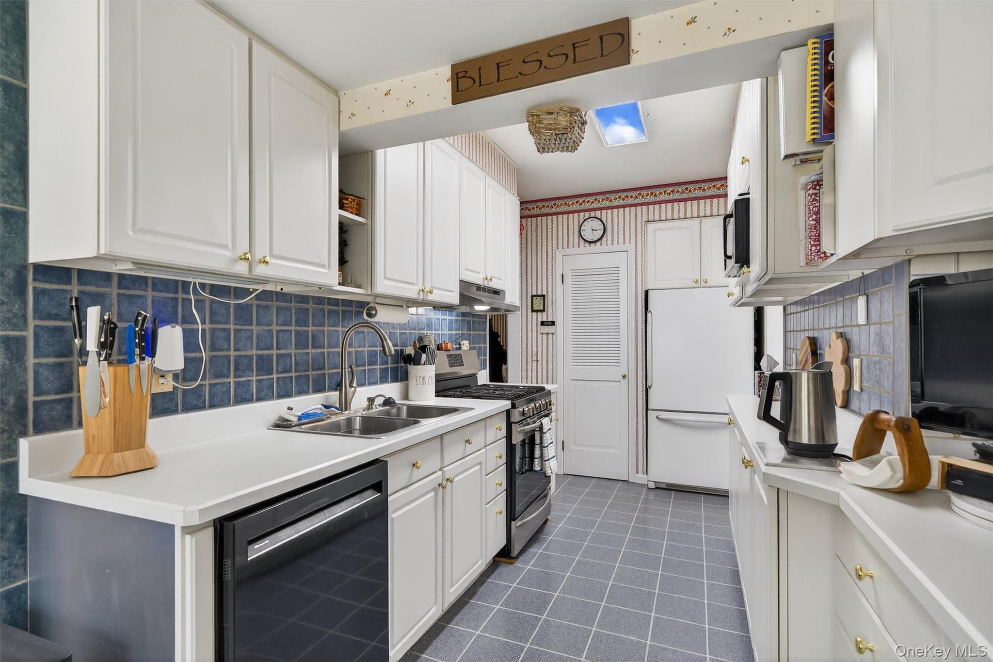 #19 photo, 1 City Terrace, Newburgh , NY 12550