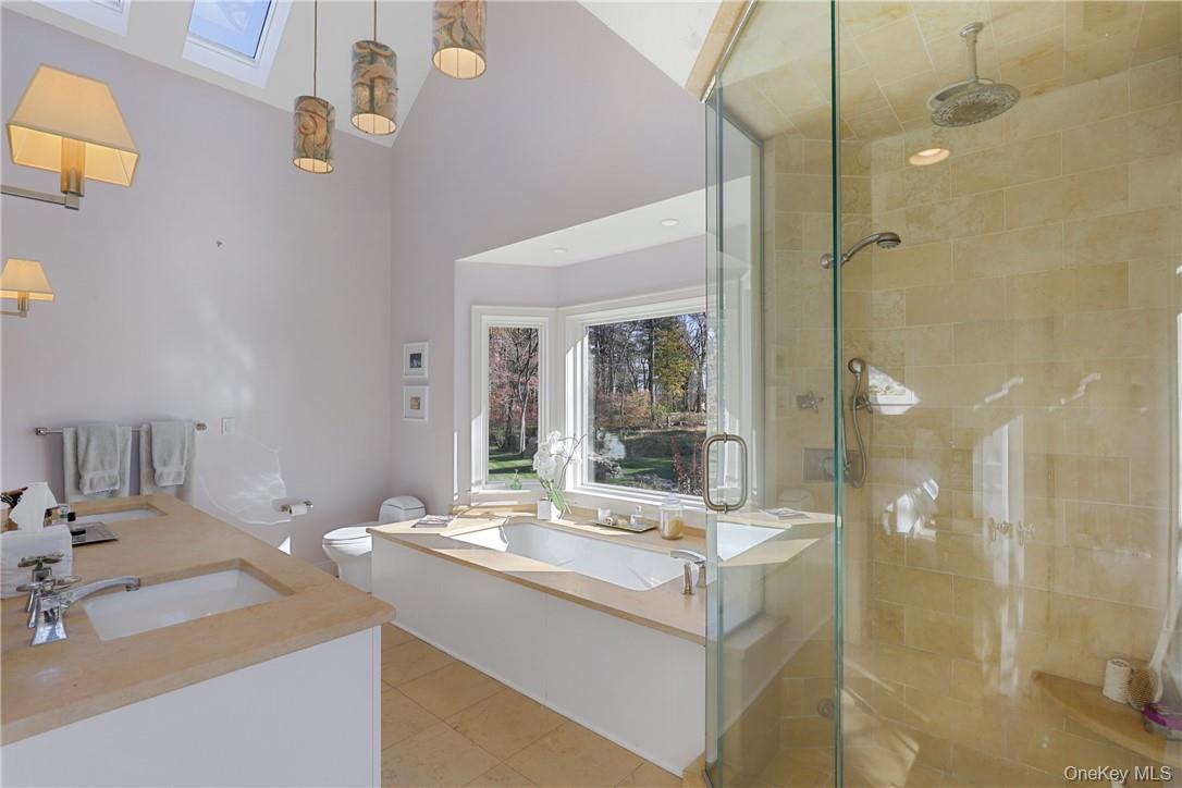 #18 photo, 77 Hook Road, Bedford , NY 10506