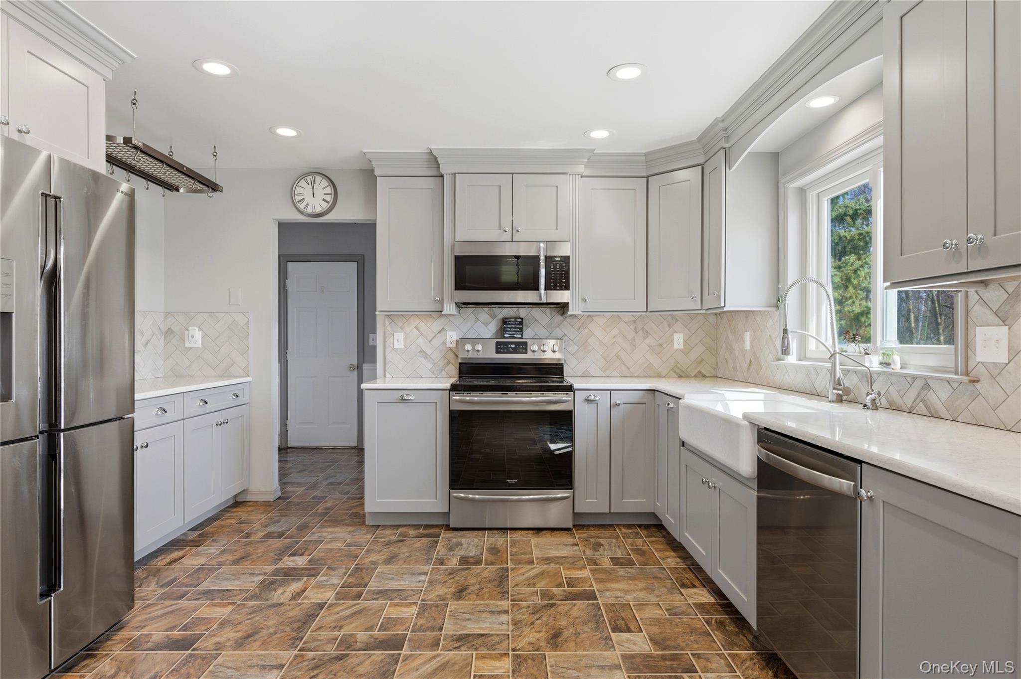 #19 photo, 462 Ridge Road, Campbell Hall , NY 10916