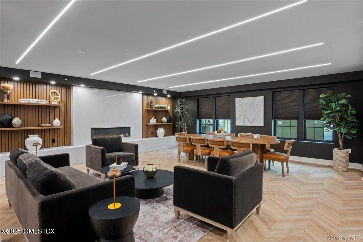 #18 photo, 1188 King, Greenwich , NY 06831