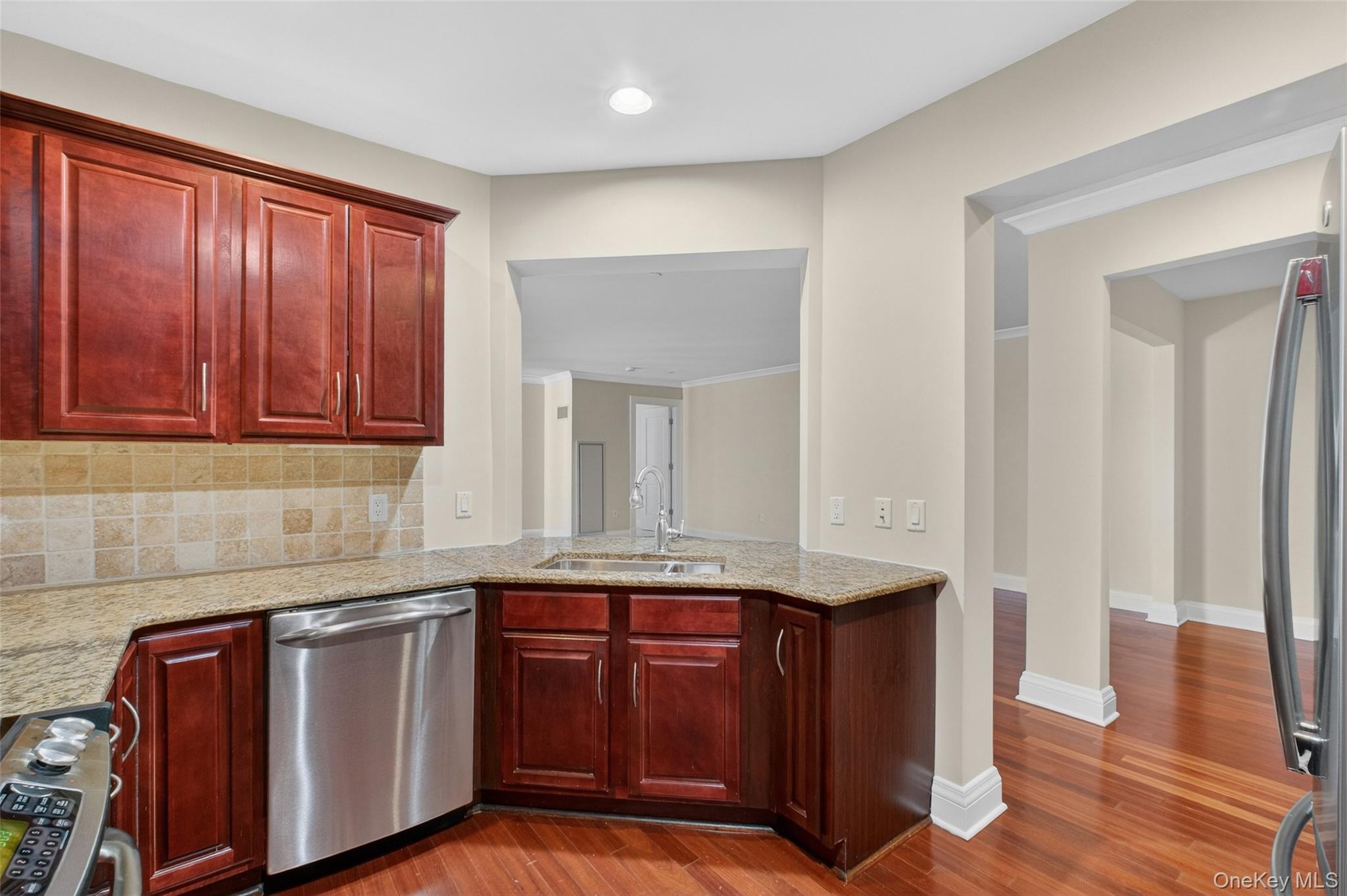 #12 photo, 319 Trump Park, Shrub Oak , NY 10588