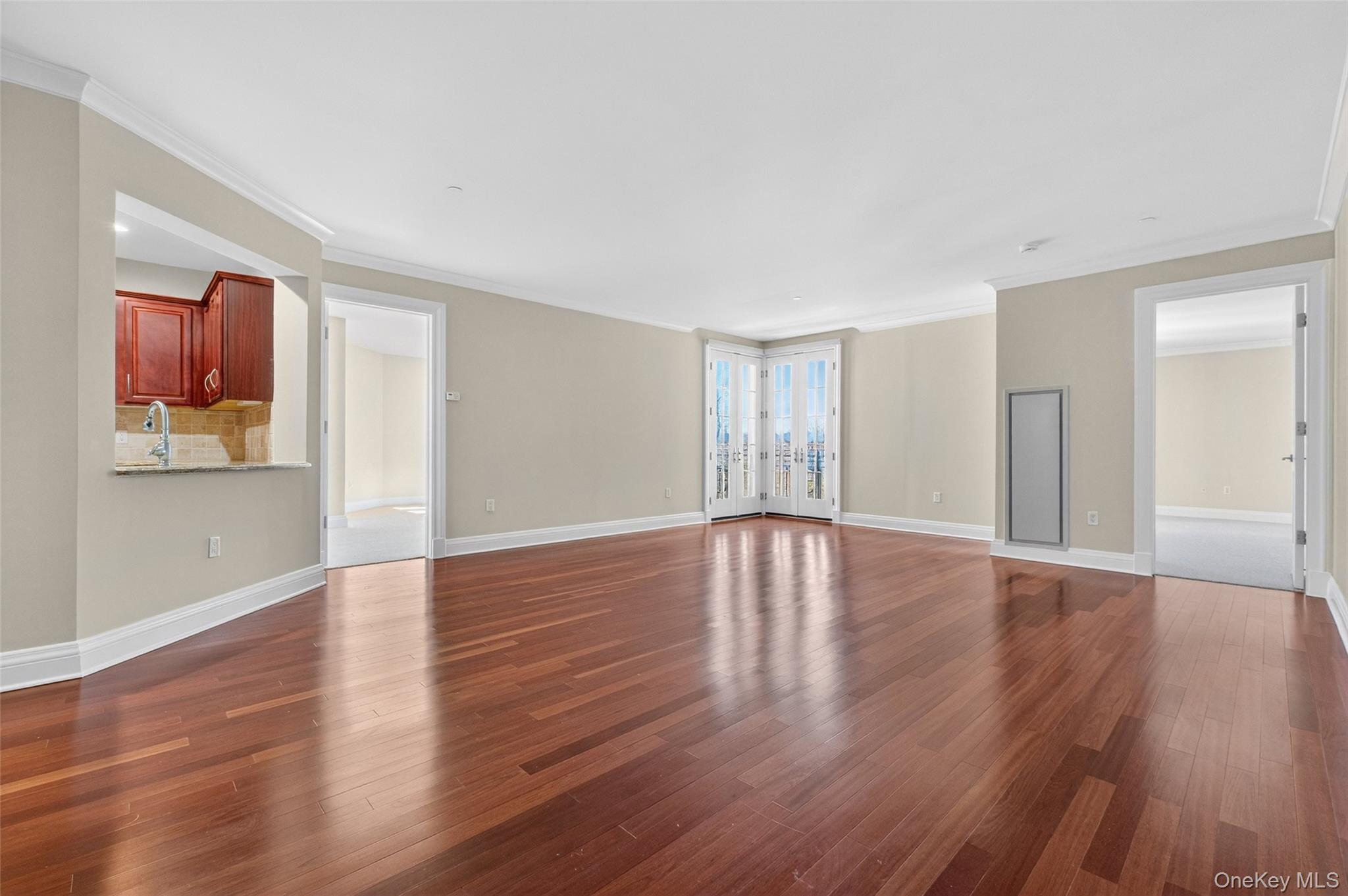 #13 photo, 319 Trump Park, Shrub Oak , NY 10588