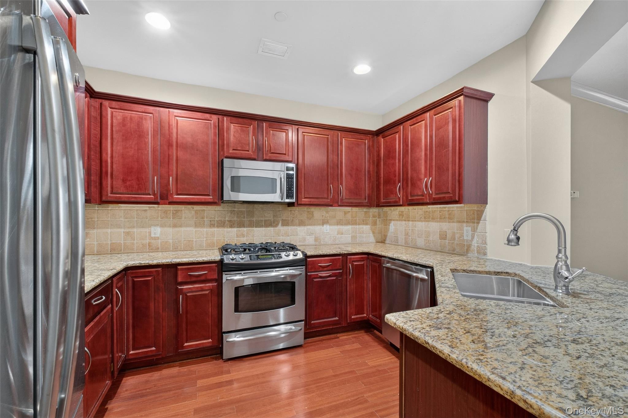 #9 photo, 319 Trump Park, Shrub Oak , NY 10588