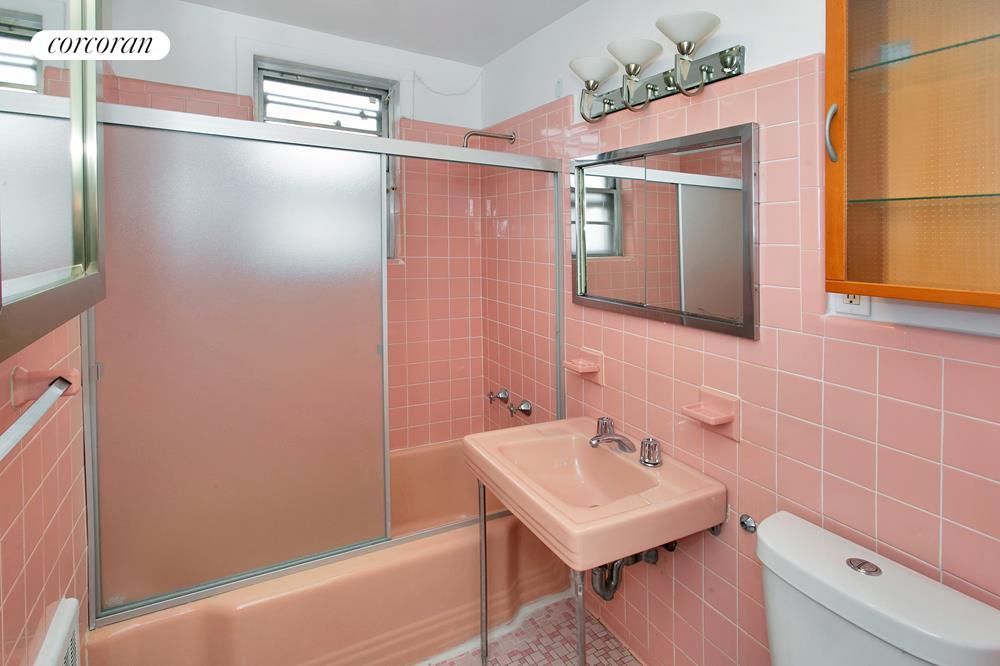 #12 photo, Bronx, Spuyten Duyvil , NY 10463