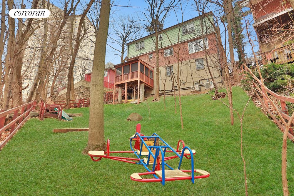 #3 photo, Bronx, Spuyten Duyvil , NY 10463