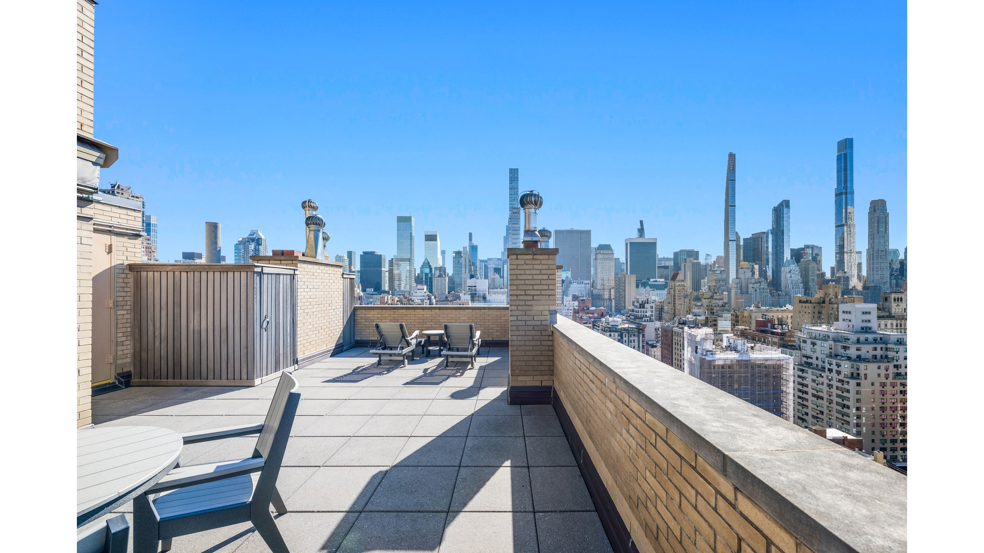 #18 photo, 700 PARK Avenue, Lenox Hill , NY 10021