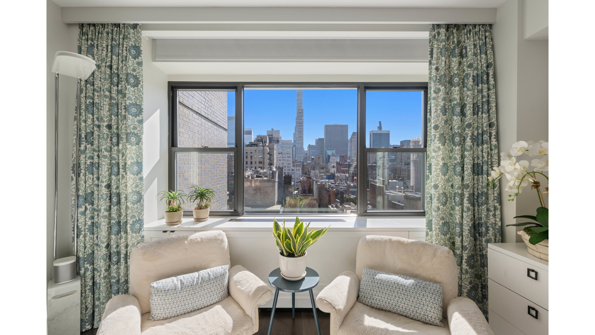 #9 photo, 700 PARK Avenue, Lenox Hill , NY 10021