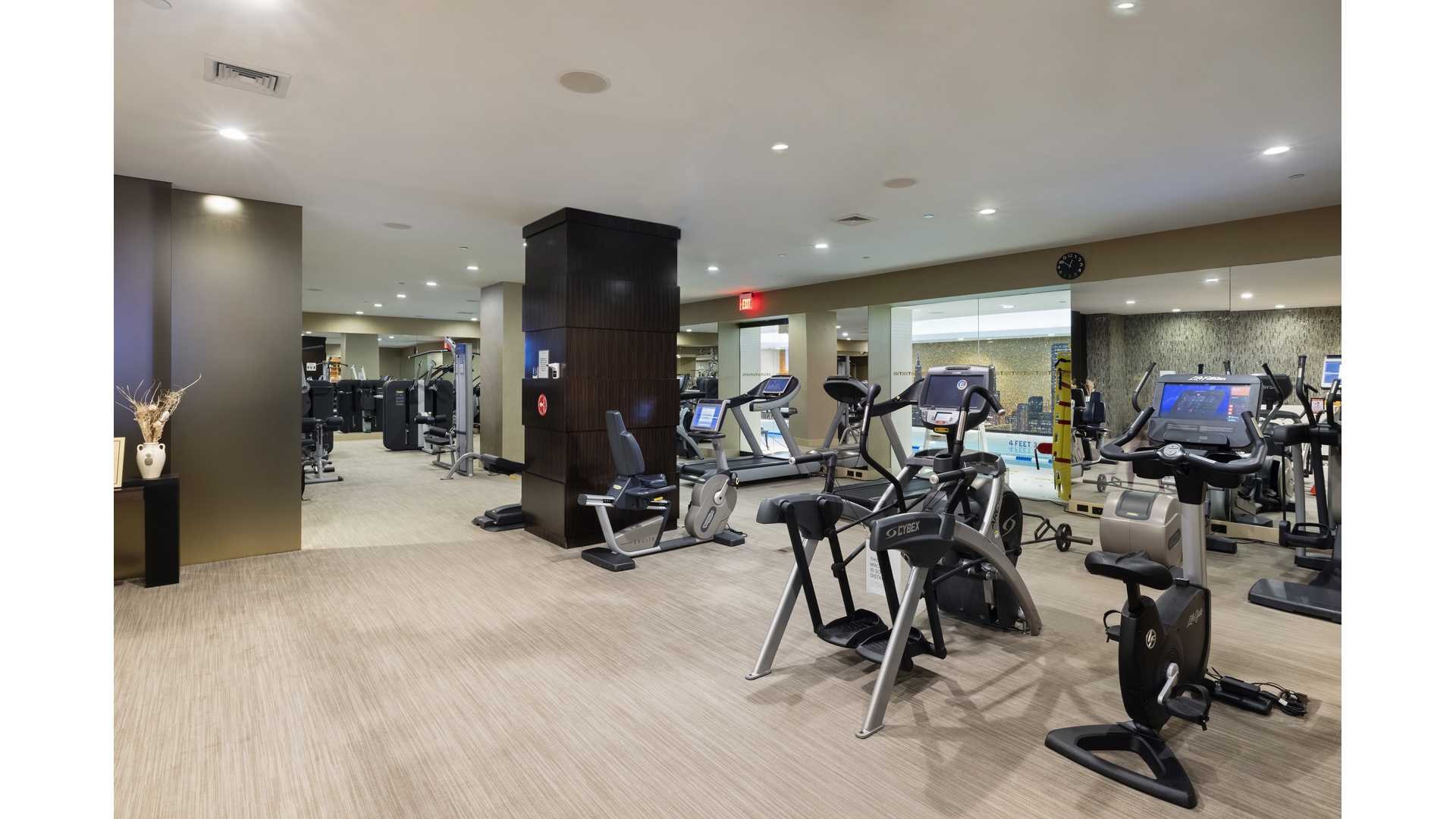 #20 photo, 845 UNITED NATIONS Plaza, Turtle Bay , NY 10017