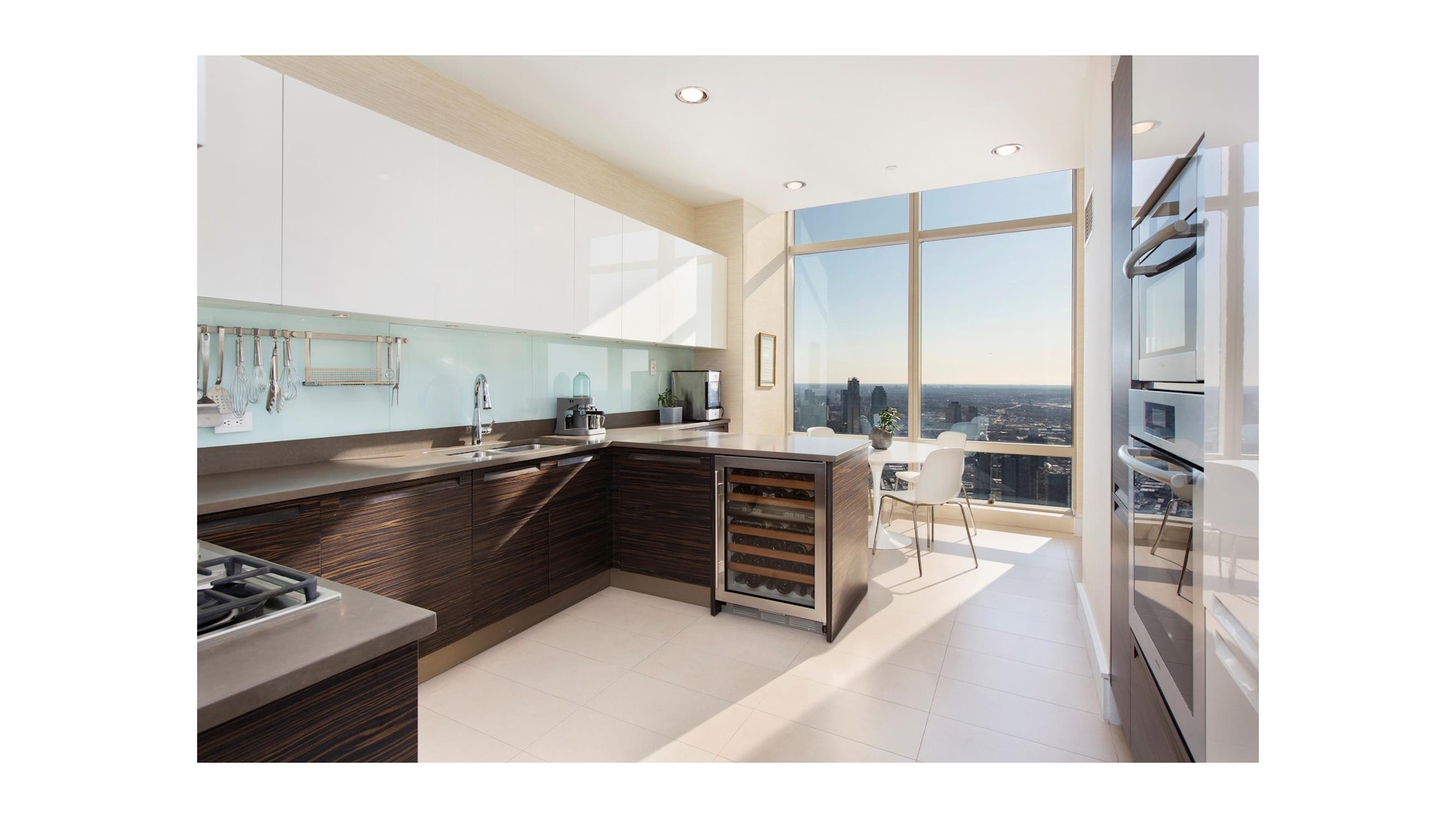 #6 photo, 845 UNITED NATIONS Plaza, Turtle Bay , NY 10017