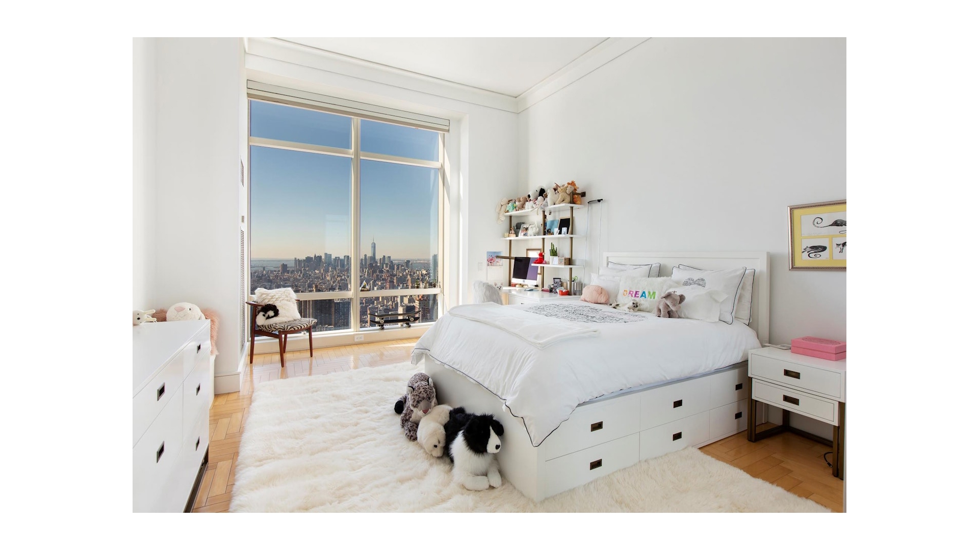 #9 photo, 845 UNITED NATIONS Plaza, Turtle Bay , NY 10017