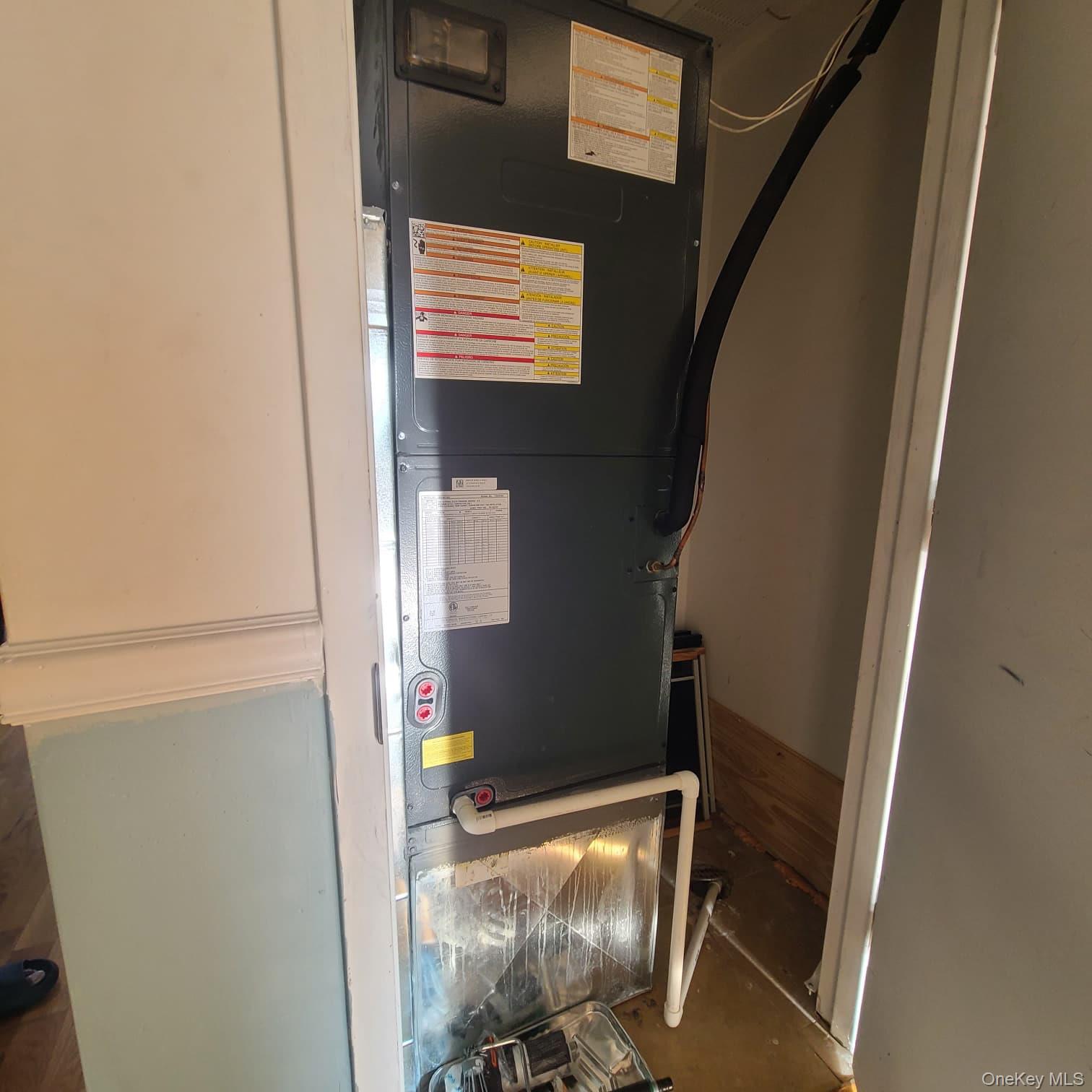 #11 photo, 10442 164th Street, Jamaica , NY 11433