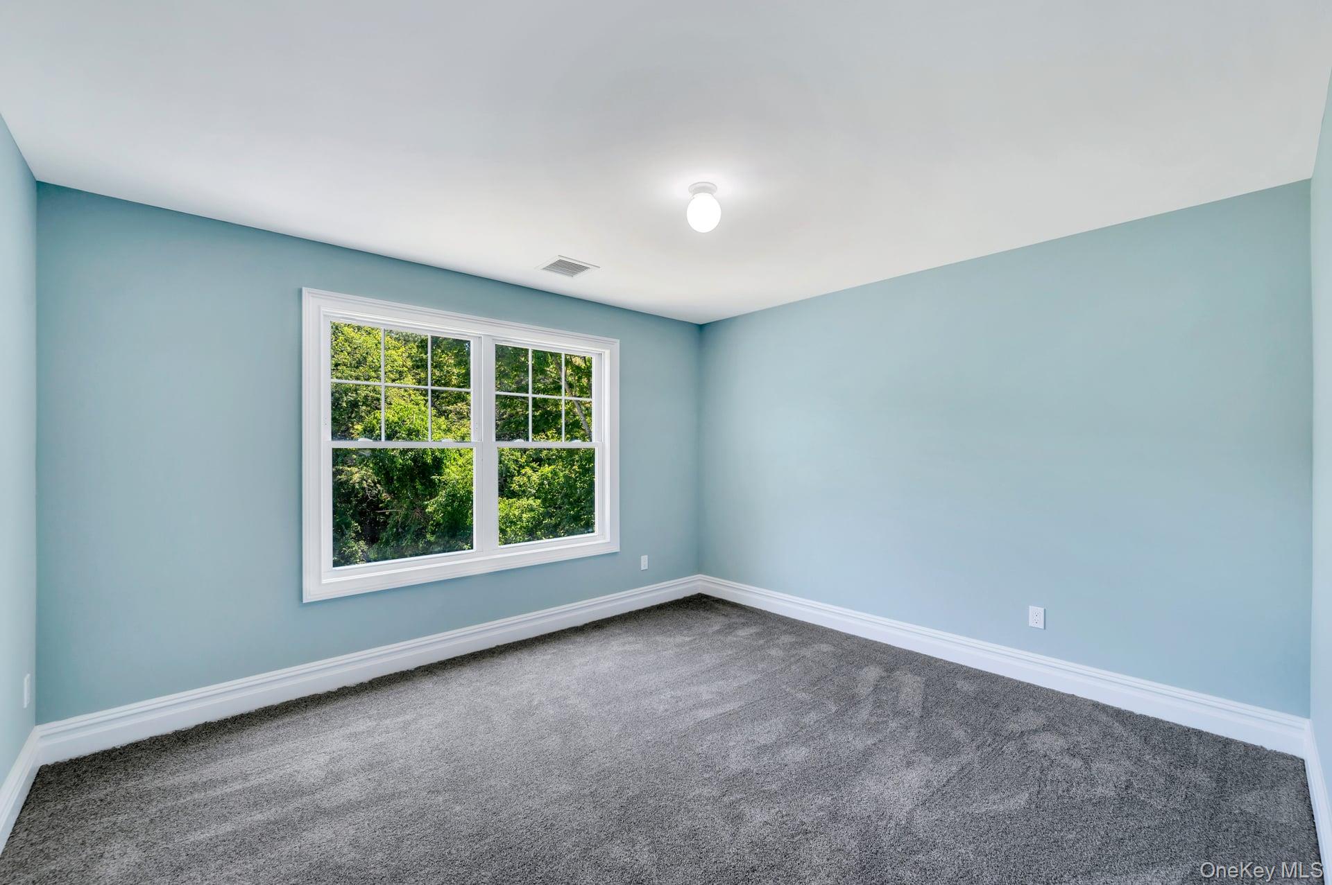 #9 photo, 155 Pennsylvania Lot 1 Avenue, सफ़ोक काउंटी Medford , NY 11763