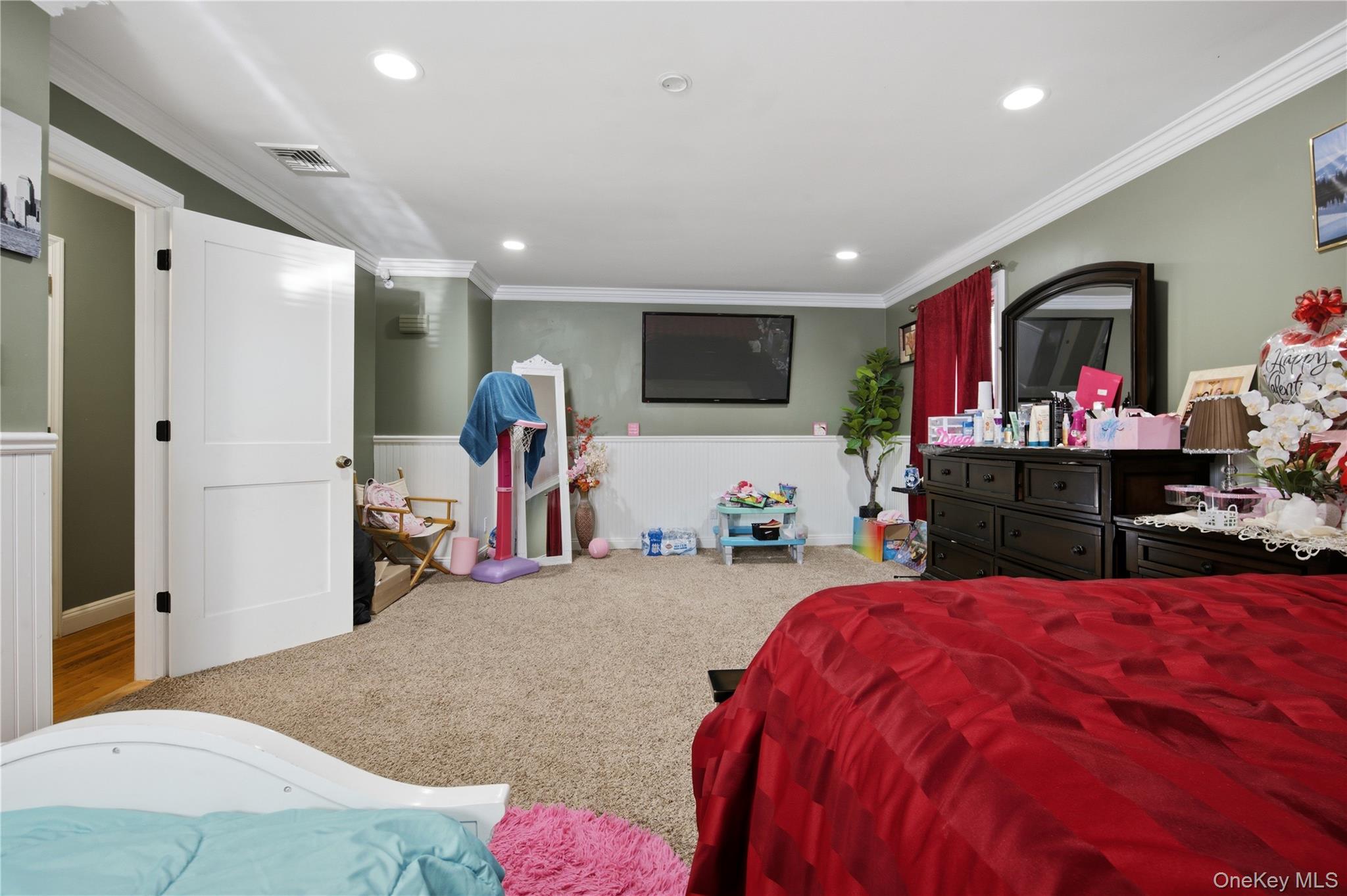 #10 photo, 5 Wheeler Court, Deer Park , NY 11729