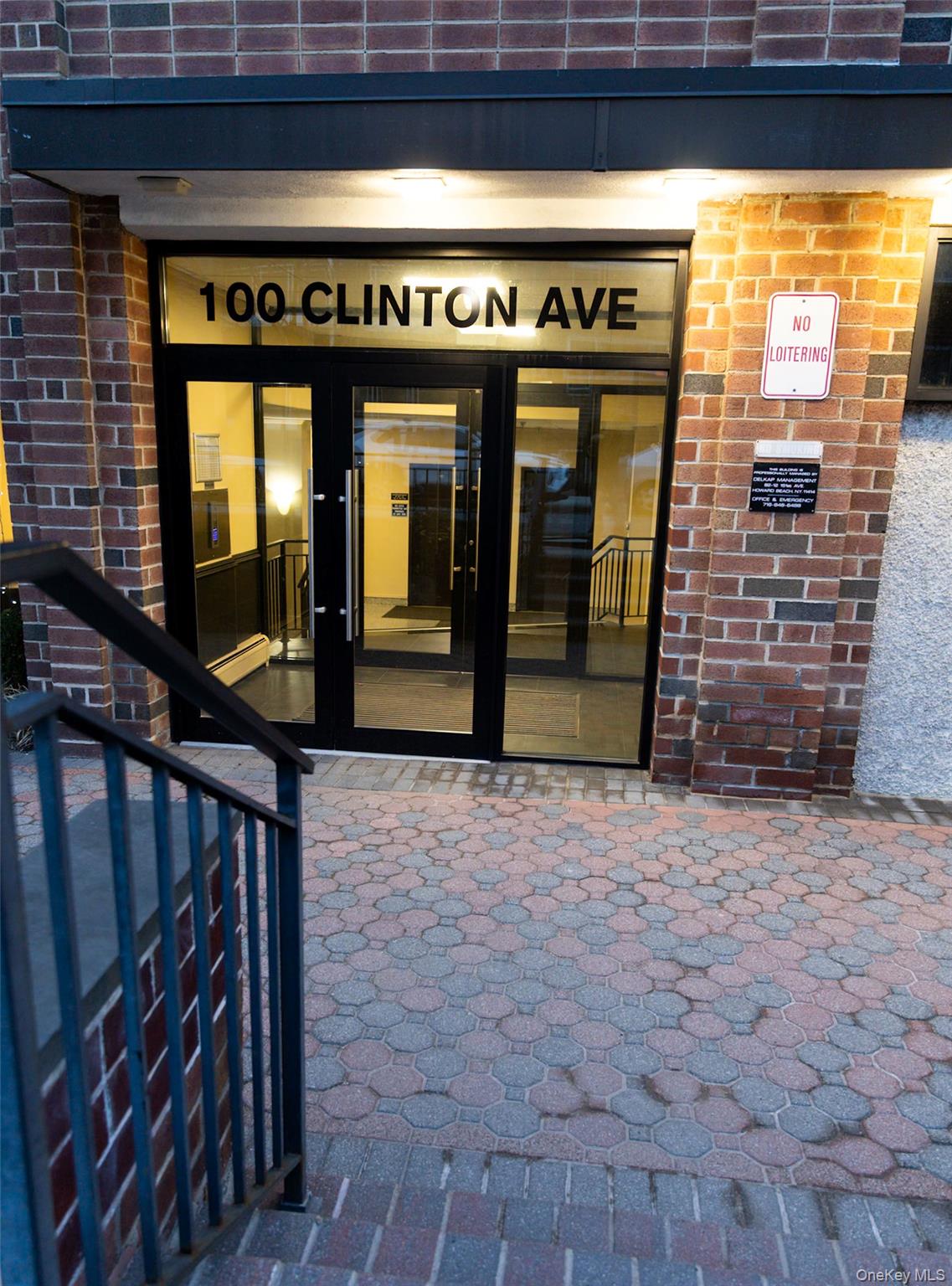 #1 photo, 100 Clinton Avenue, Mineola , NY 11504