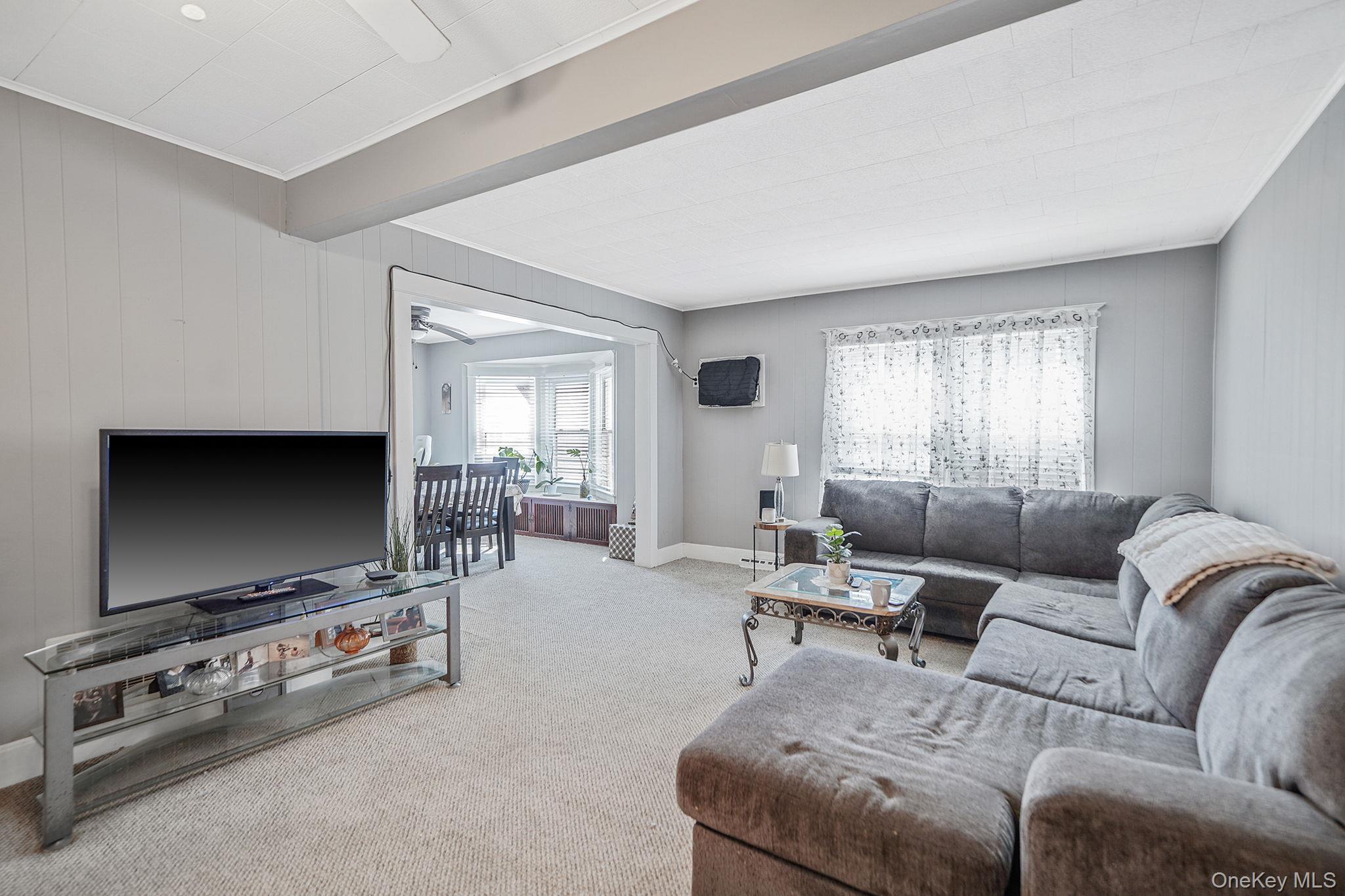 #3 photo, 129 Bay Avenue, 东长岛 Patchogue , NY 11772