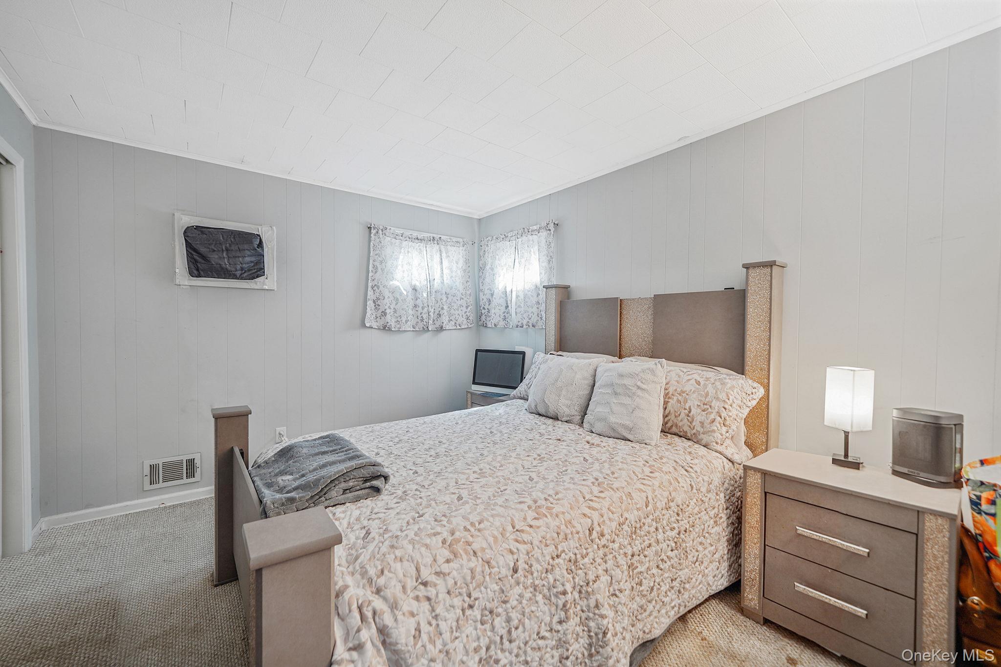 #7 photo, 129 Bay Avenue, 东长岛 Patchogue , NY 11772