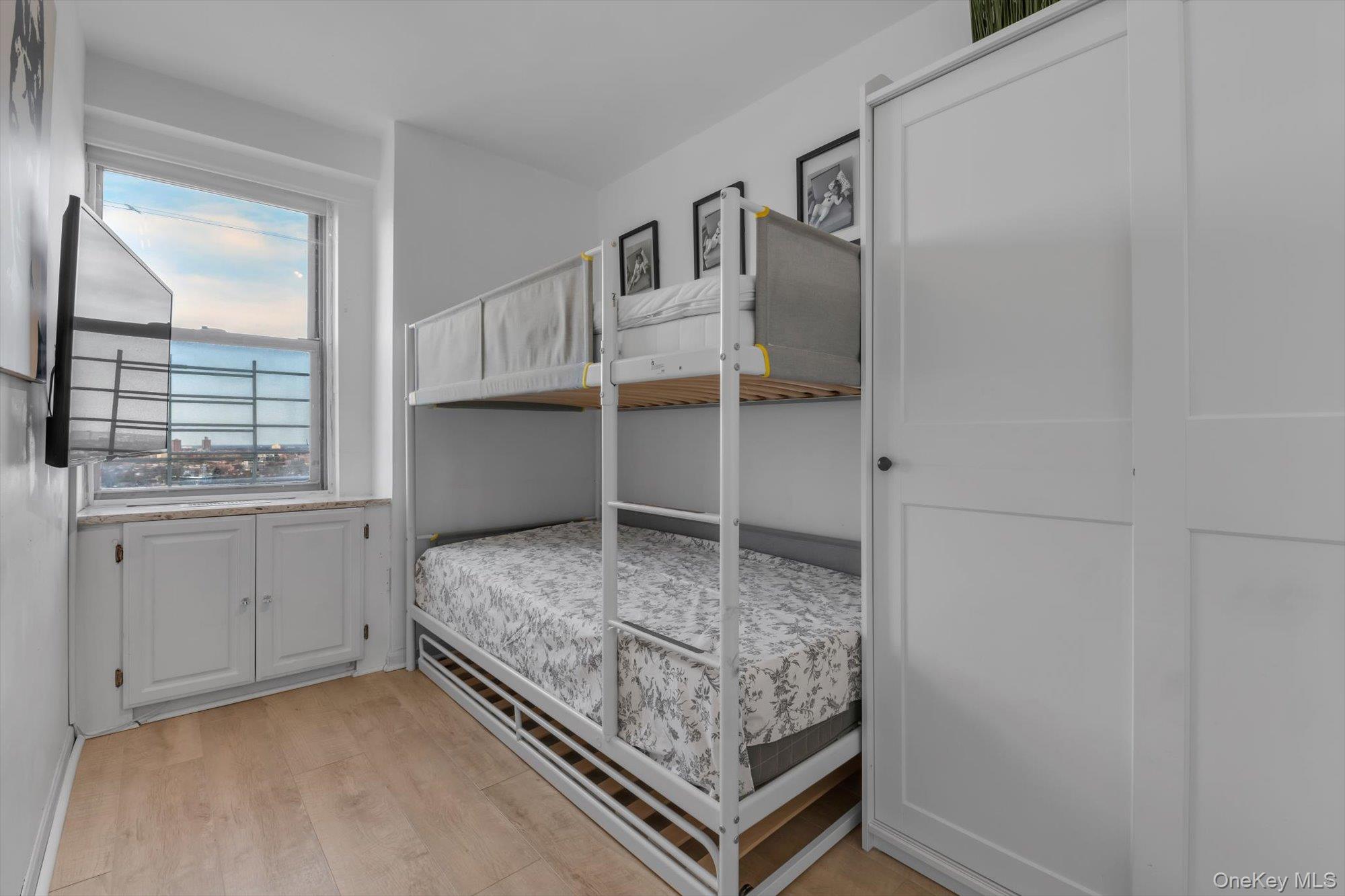 #14 photo, 125-10 Queens Boulevard, Kew Gardens , NY 11415