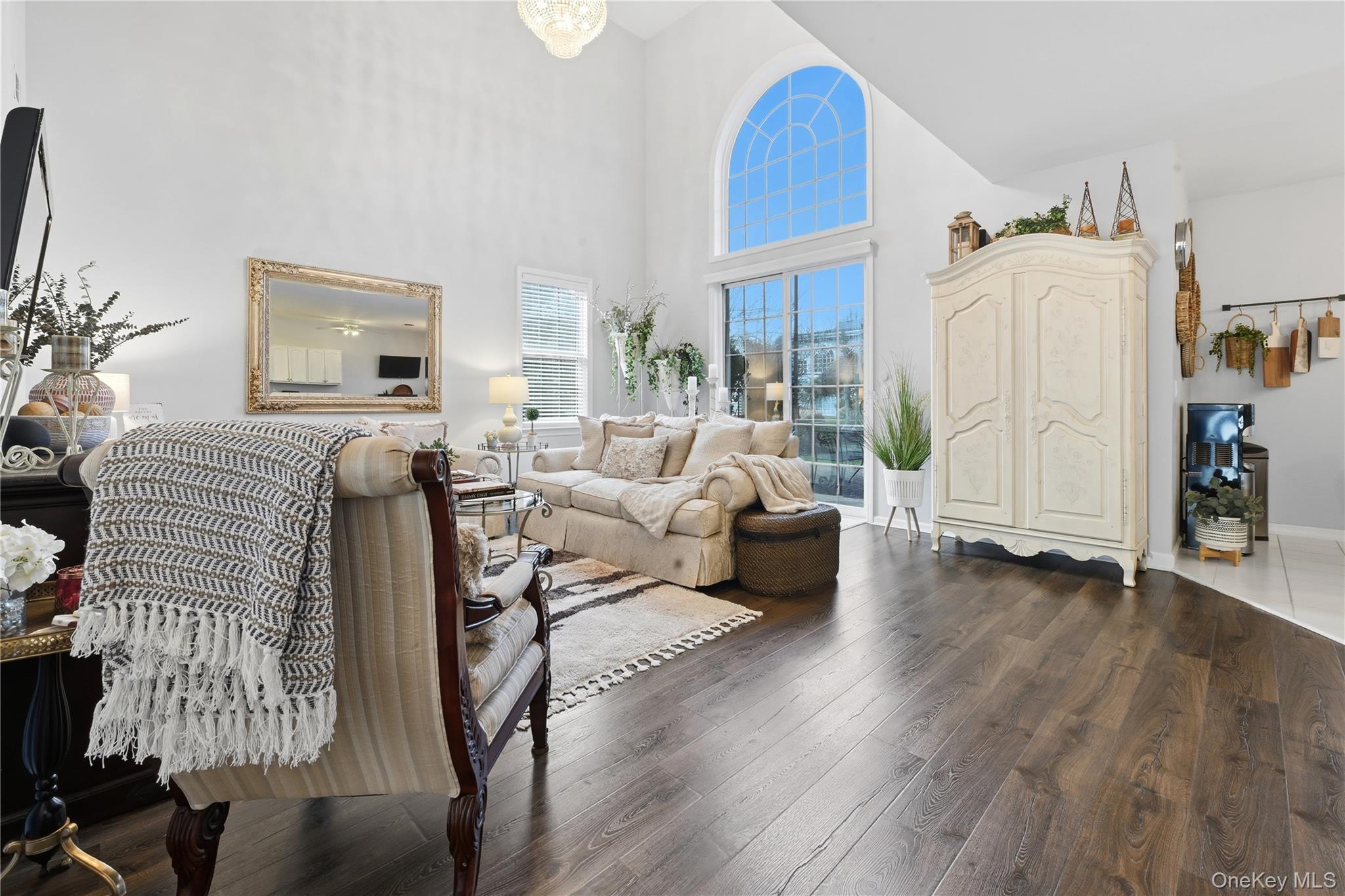 #5 photo, 625 Madeira Boulevard, Melville , NY 11747