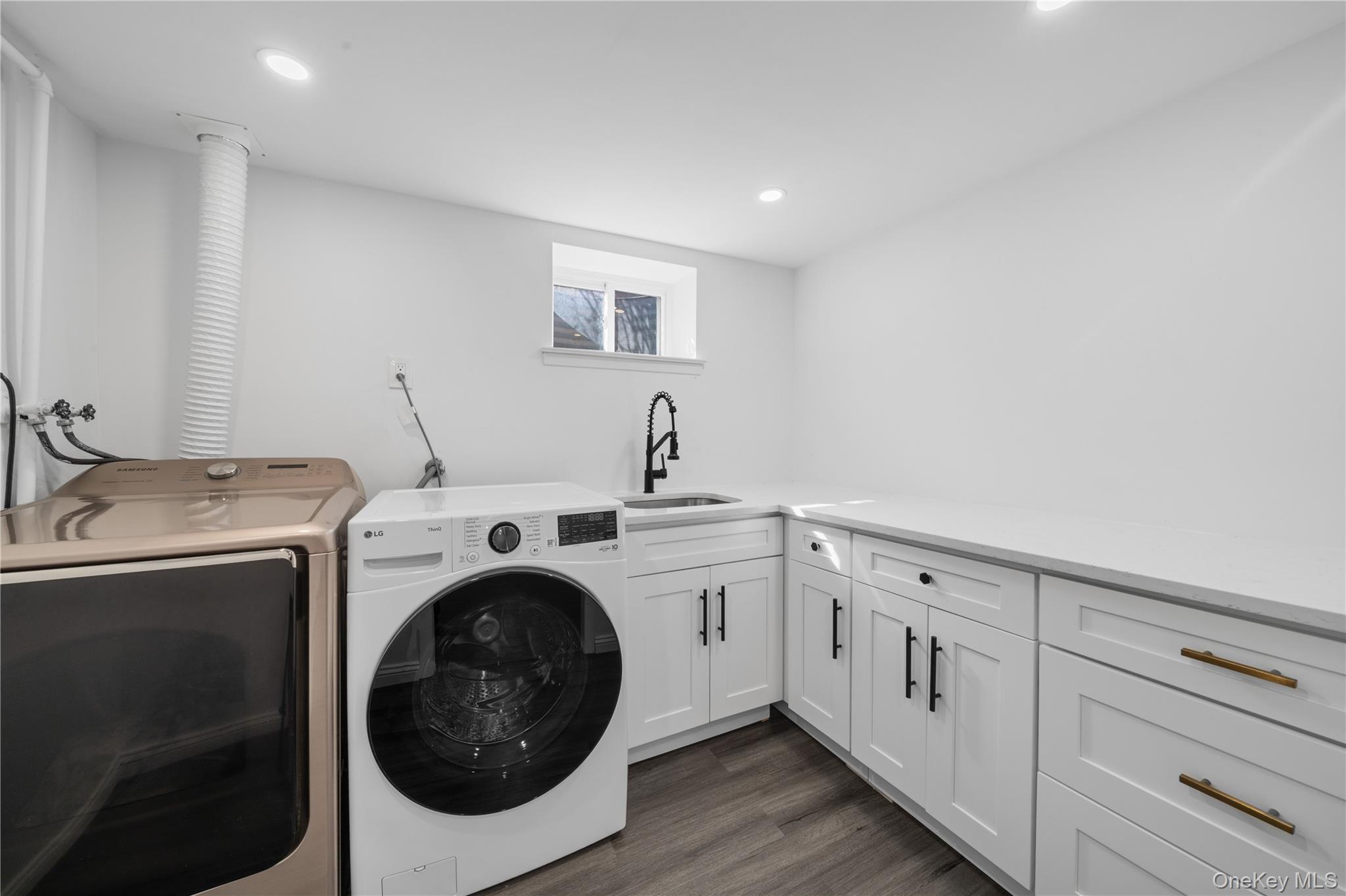 #20 photo, 6821 Cloverdale Lane, Bayside , NY 11364