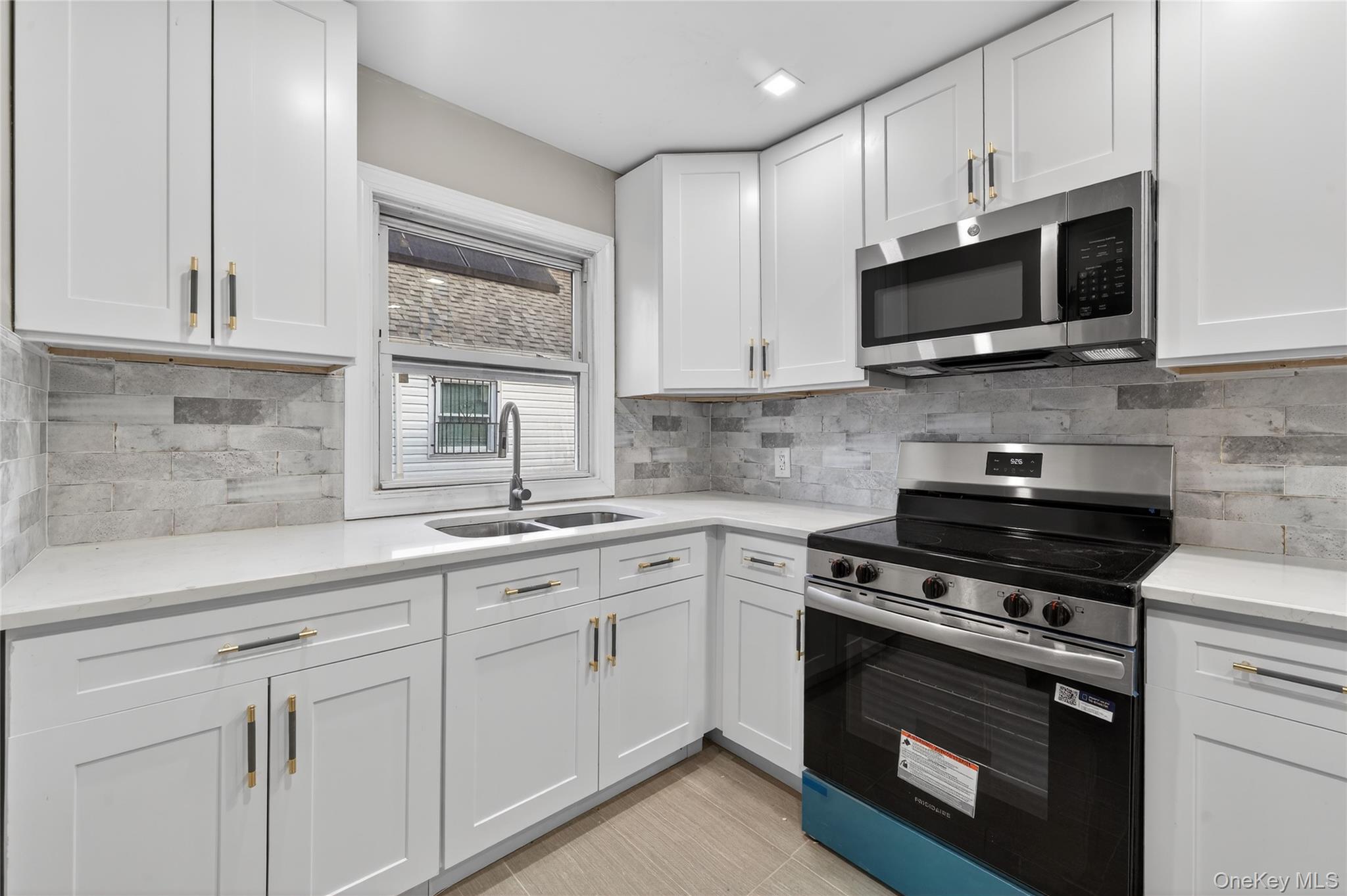 #17 photo, 24930 147th Road, 皇后区 Rosedale , NY 11422