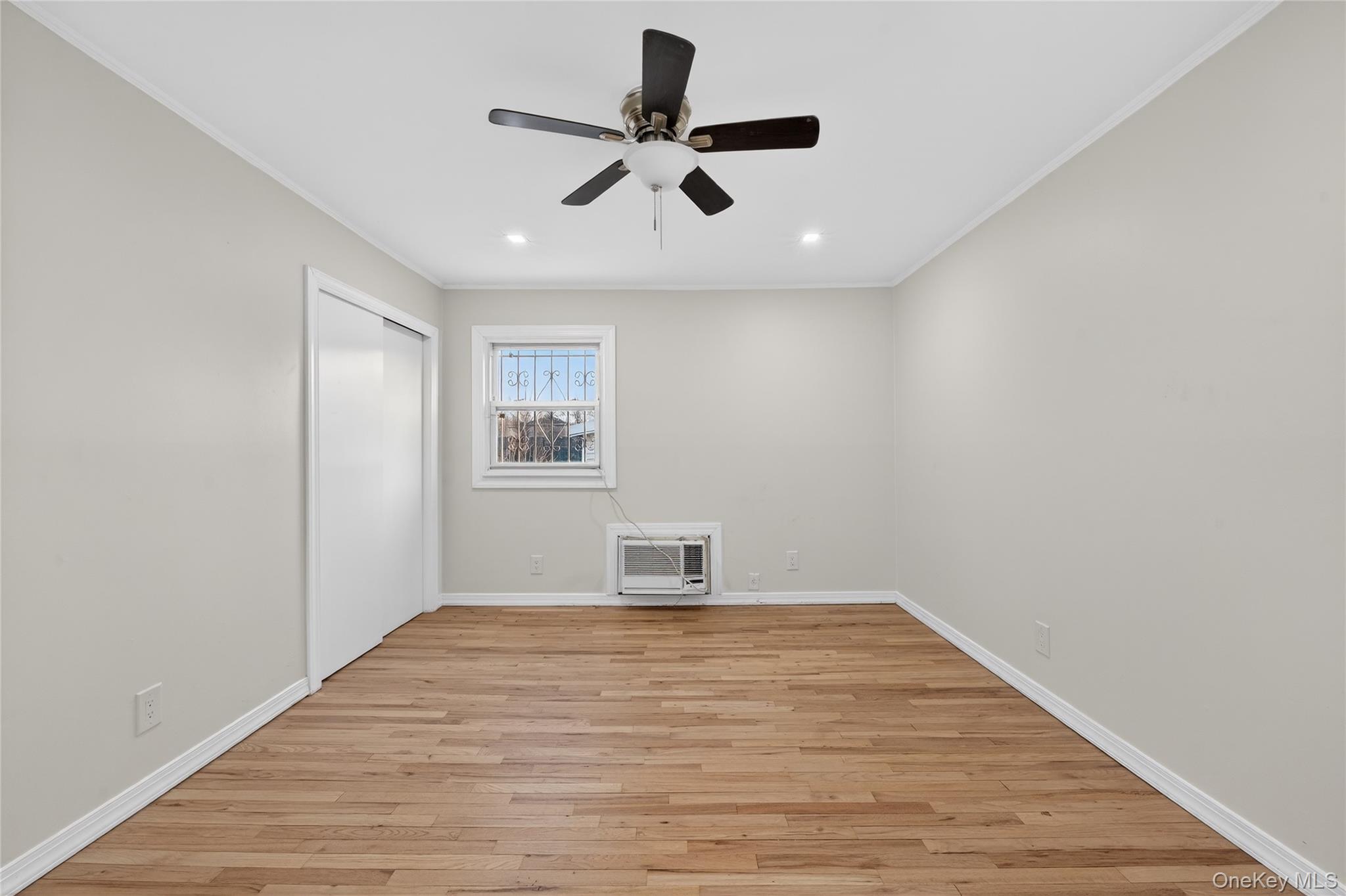 #18 photo, 24930 147th Road, 皇后区 Rosedale , NY 11422