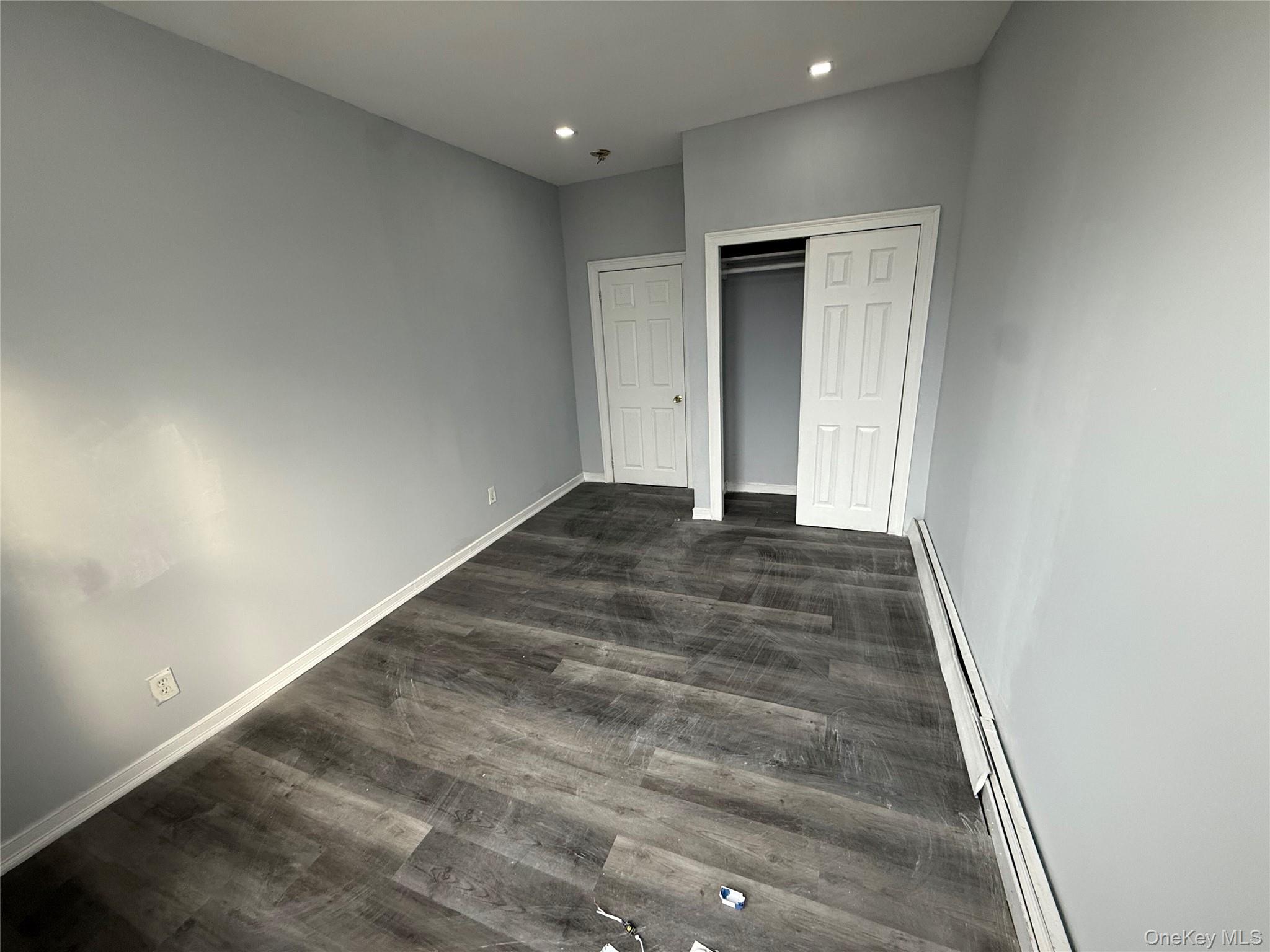 #3 photo, 21157 Jamaica Avenue, 皇后區 Queens Village , NY 11428