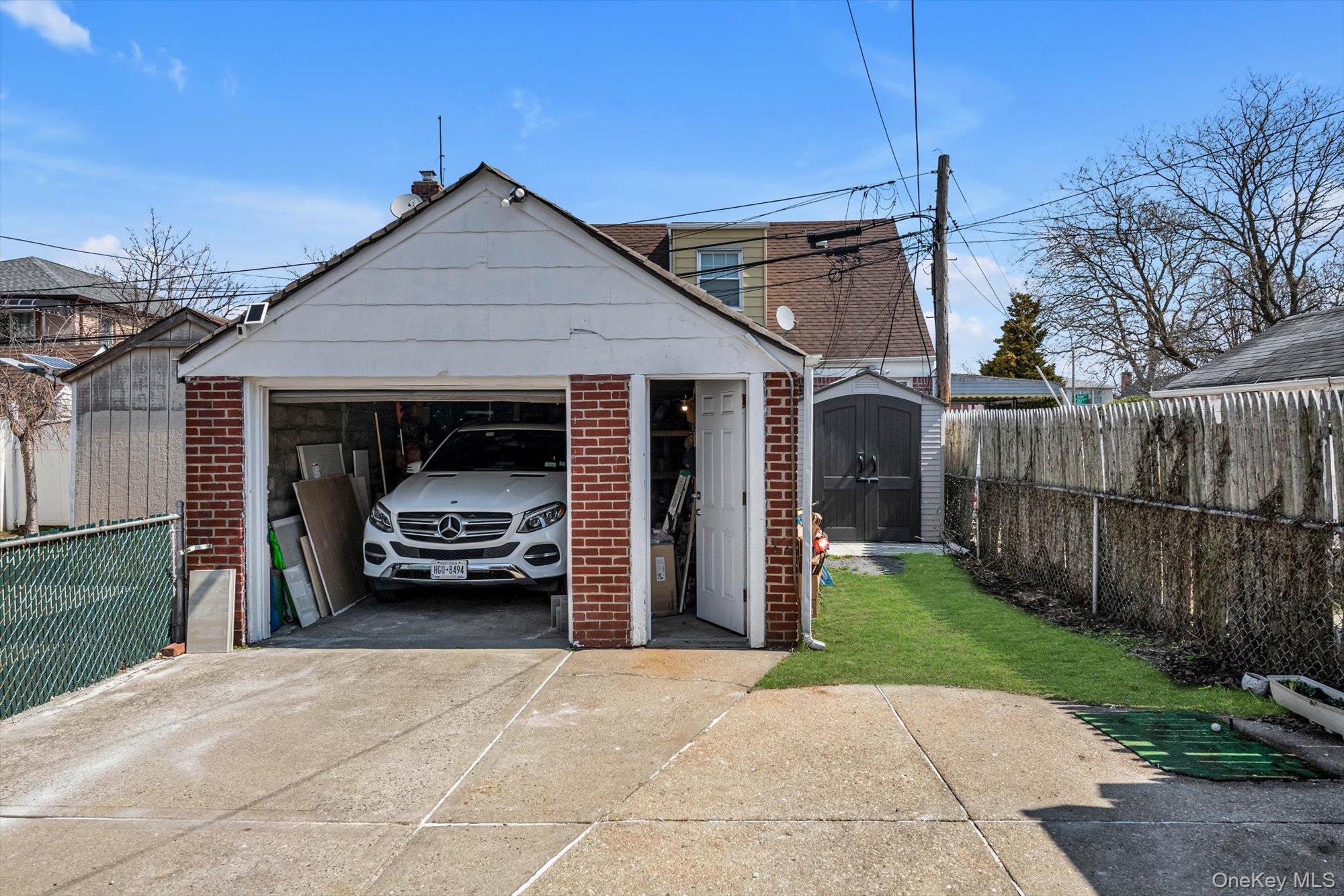 #18 photo, 7617 251st Street, Bellerose , NY 11426