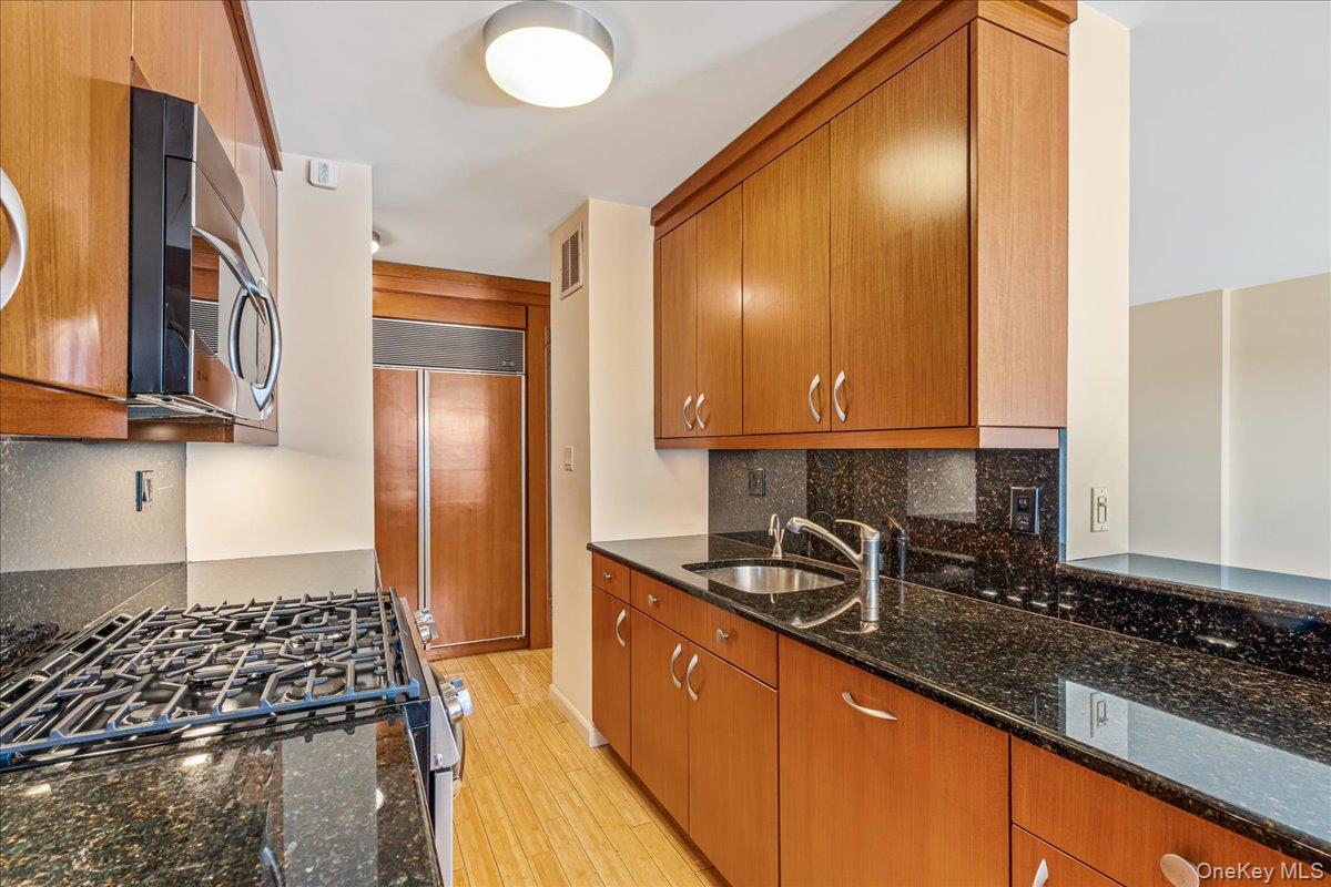 #11 photo, 17-85 215th Street, Bayside , NY 11360