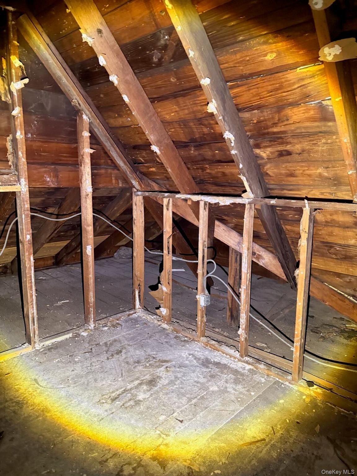 #7 photo, 159 Stewart Avenue, Hempstead , NY 11550