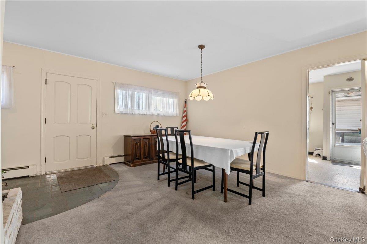 #7 photo, 450 Chestnut Lane, East Meadow , NY 11554