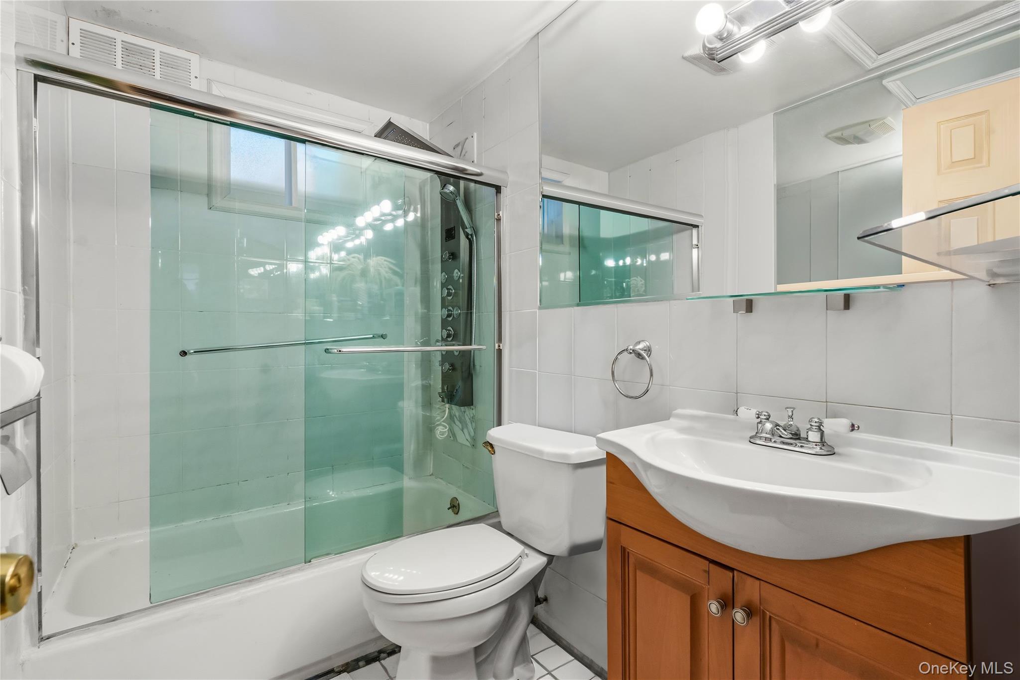 #11 photo, 1120 Banner Avenue, Brooklyn , NY 11235