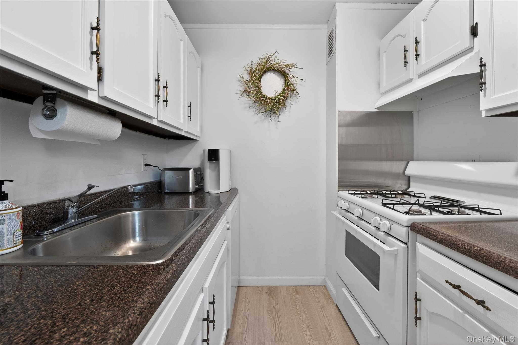 #2 photo, 100 Clinton Avenue, 長島 Mineola , NY 11501