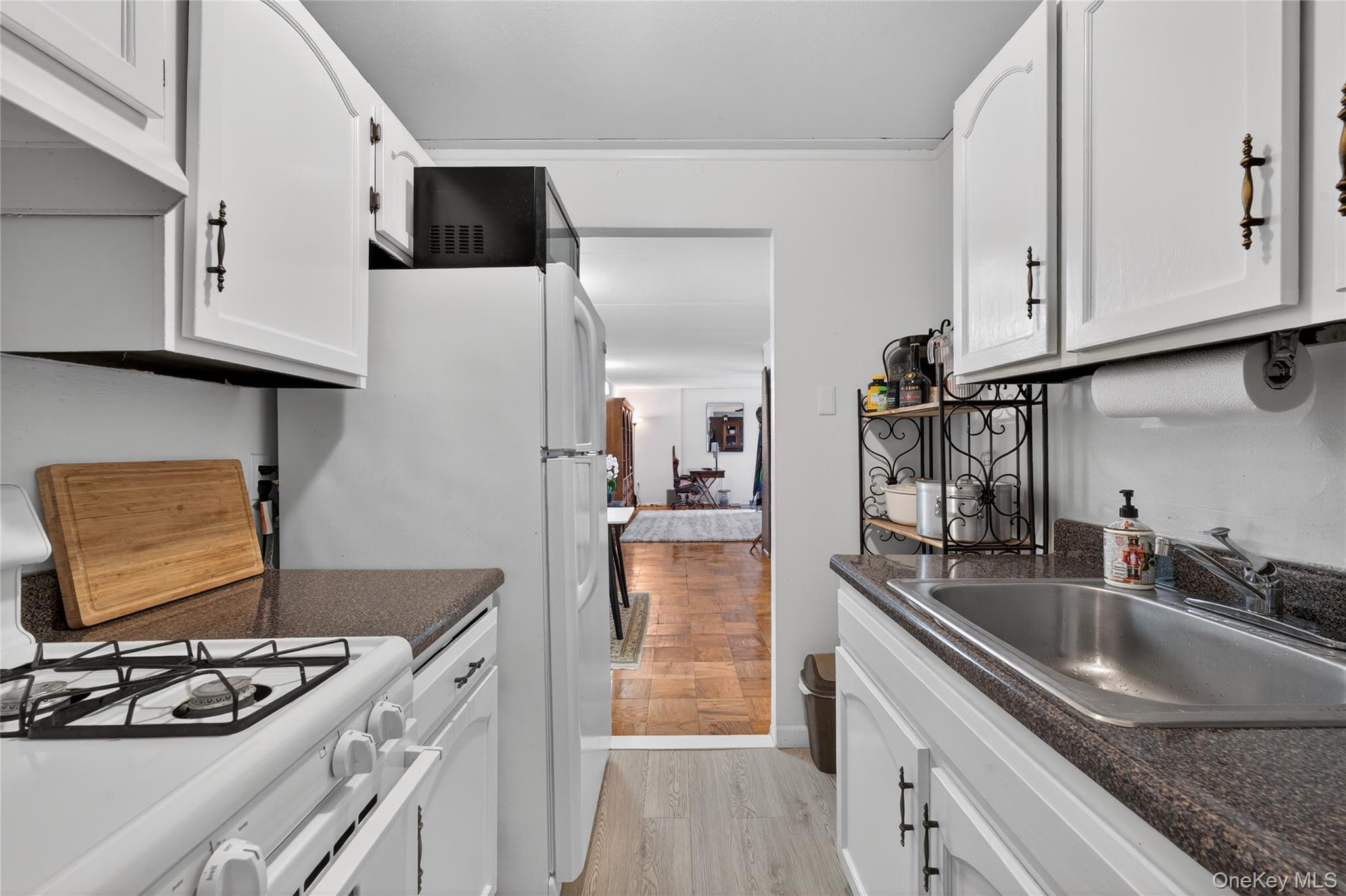 #6 photo, 100 Clinton Avenue, 長島 Mineola , NY 11501