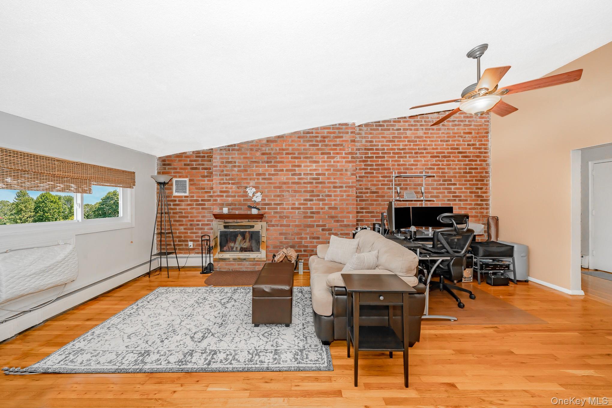 #11 photo, 365 Route 111, Smithtown , NY 11787