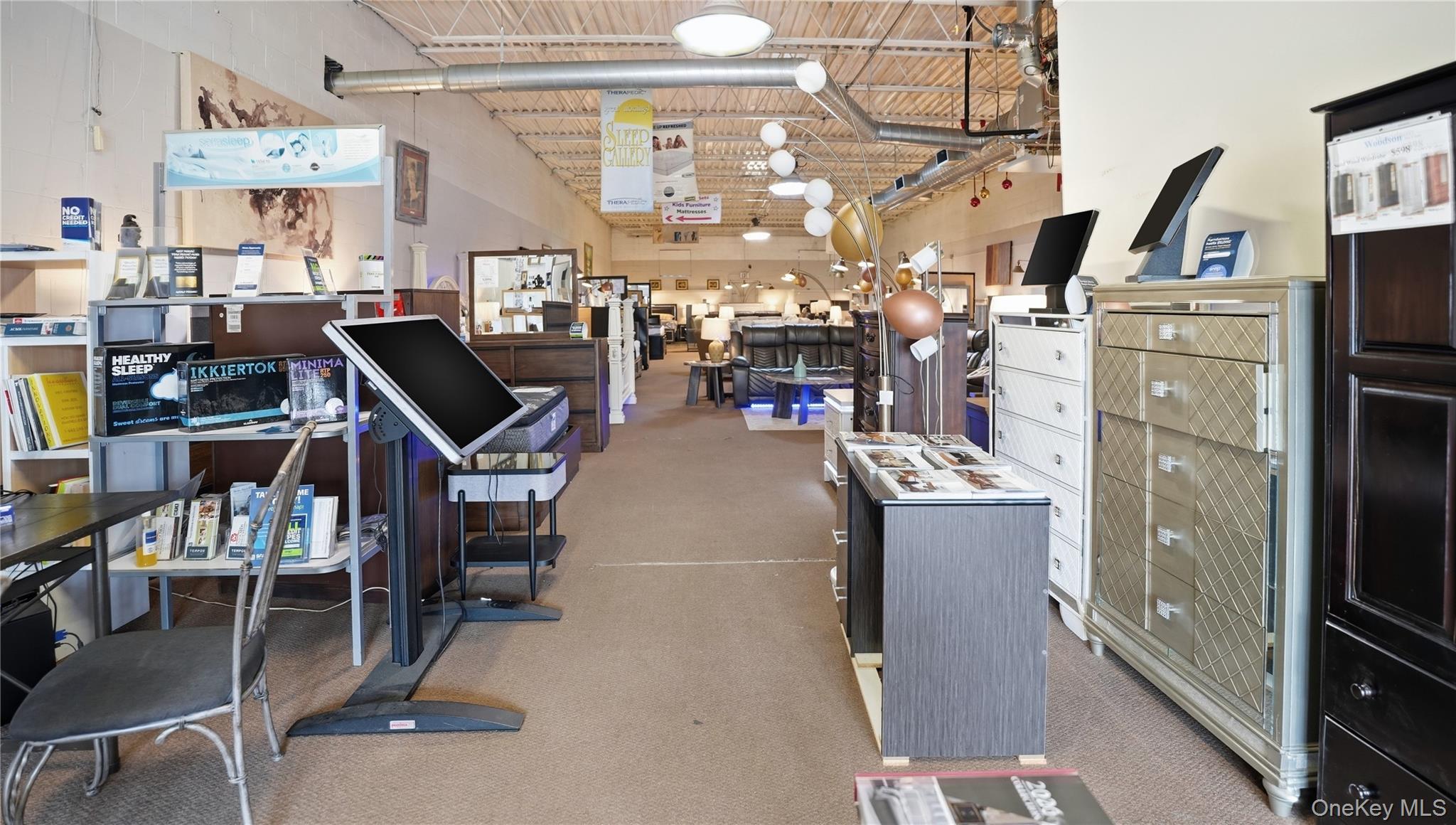 #5 photo, 11 Pineaire Drive, Bay Shore , NY 11706