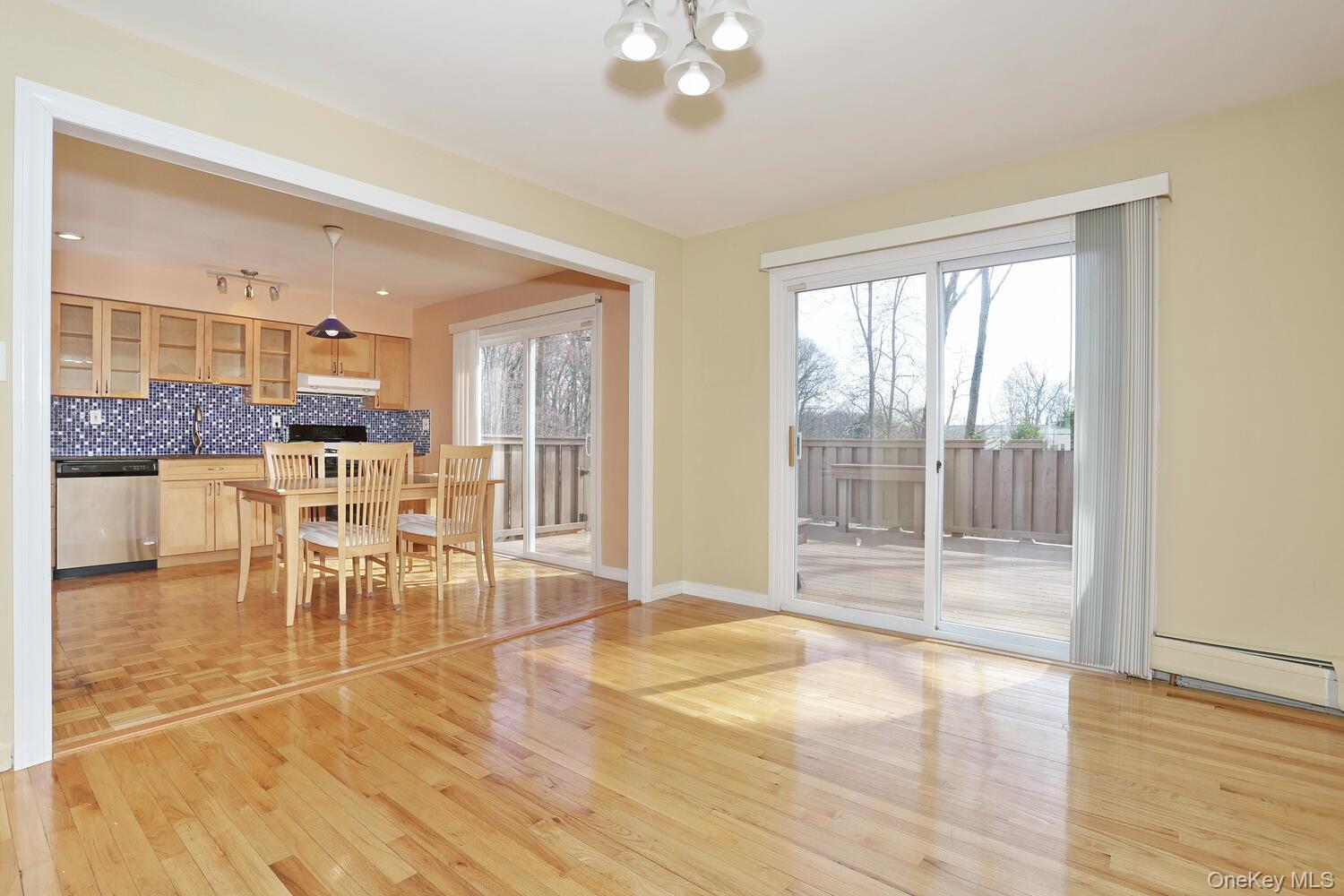 #10 photo, 74 Minuteman Circle, Orangeburg , NY 10962