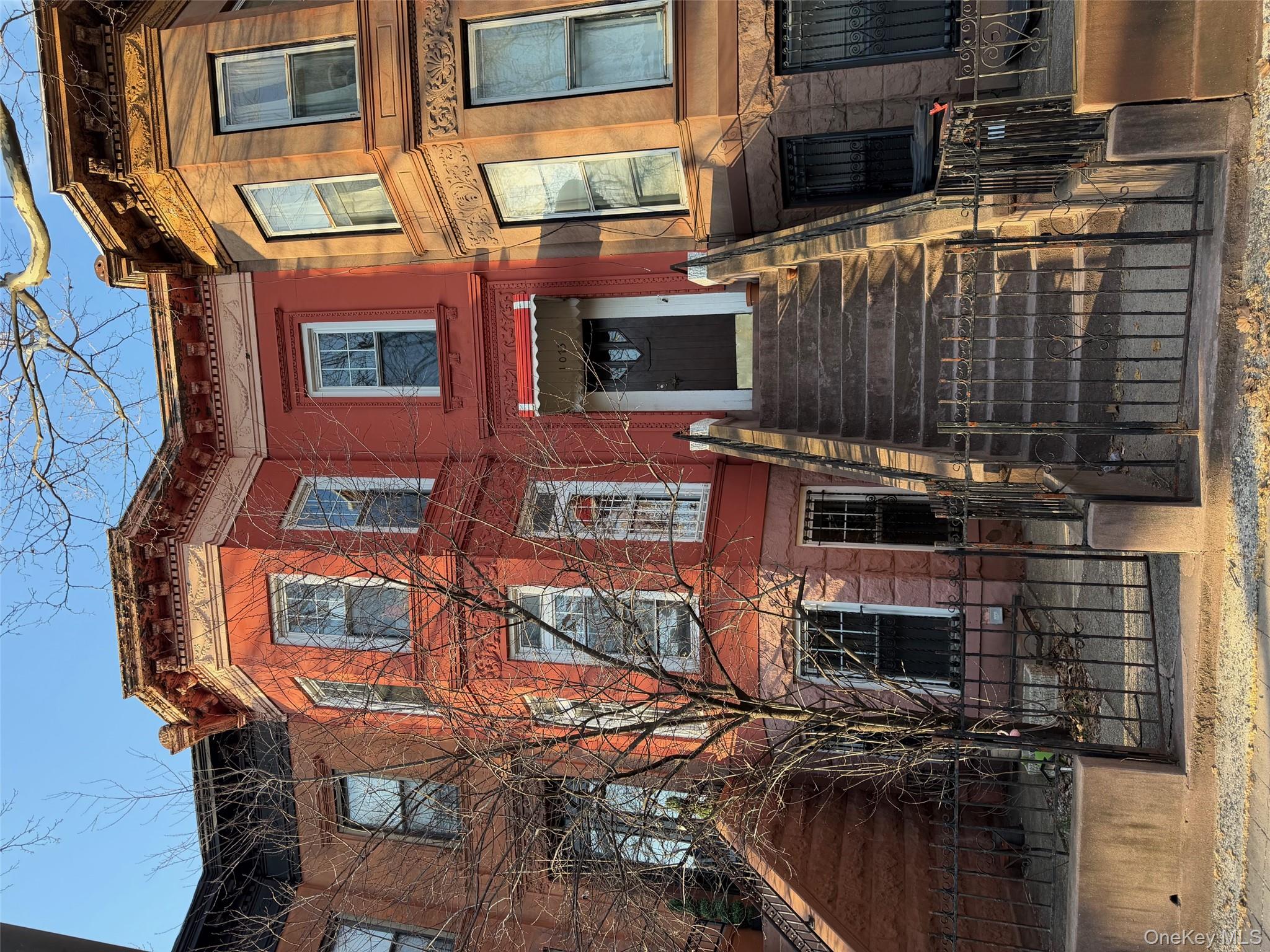 #1 photo, 1073 Prospect Place, 布鲁克林 Brooklyn , NY 11213
