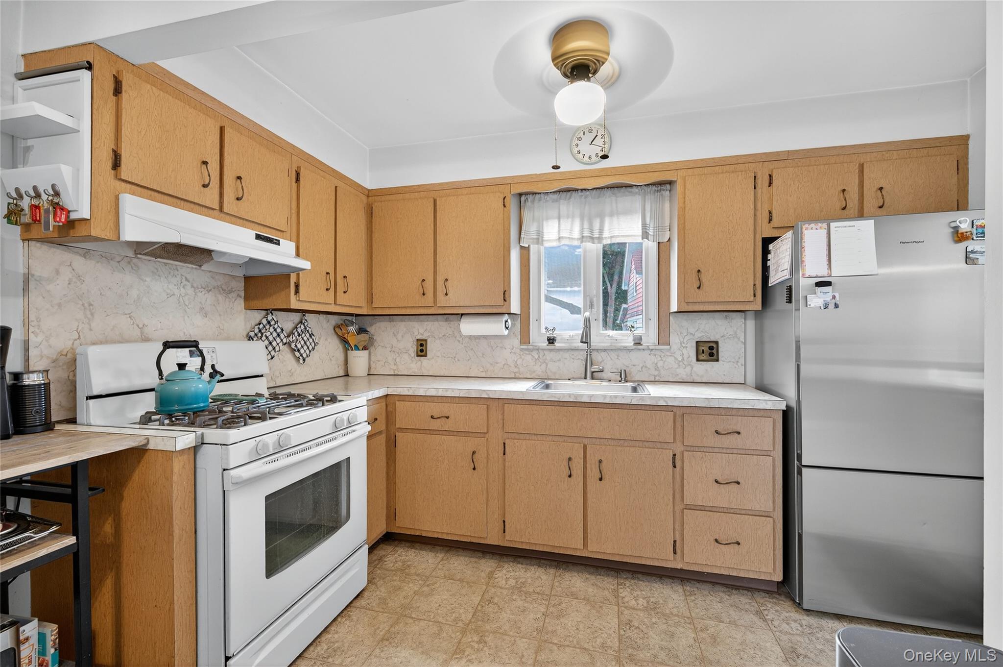 #10 photo, 13 Prospect Street, Glen Head , NY 11545