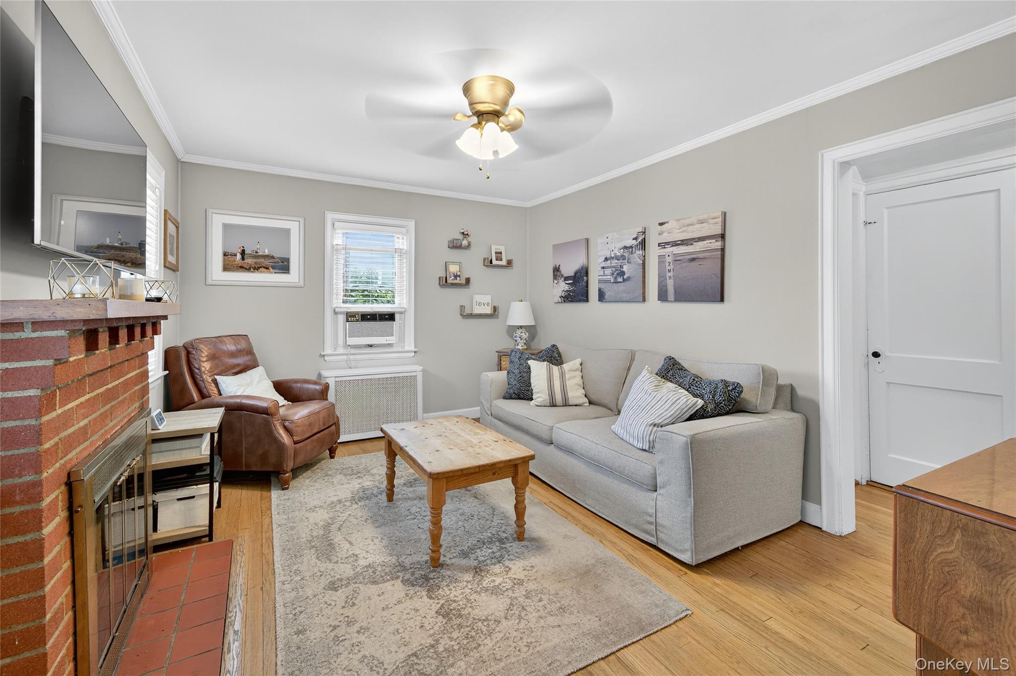 #7 photo, 13 Prospect Street, Glen Head , NY 11545