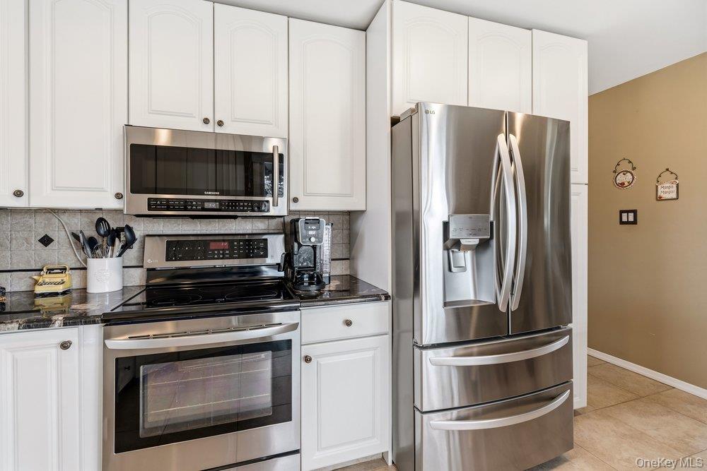 #15 photo, 64 Marquette Drive, Smithtown , NY 11787