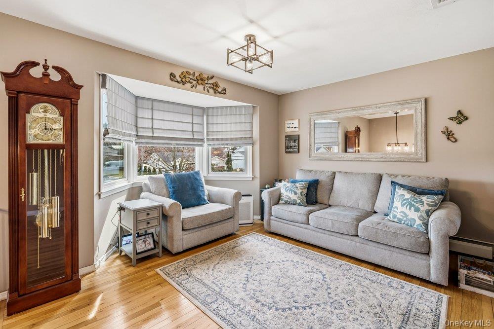 #6 photo, 64 Marquette Drive, Smithtown , NY 11787